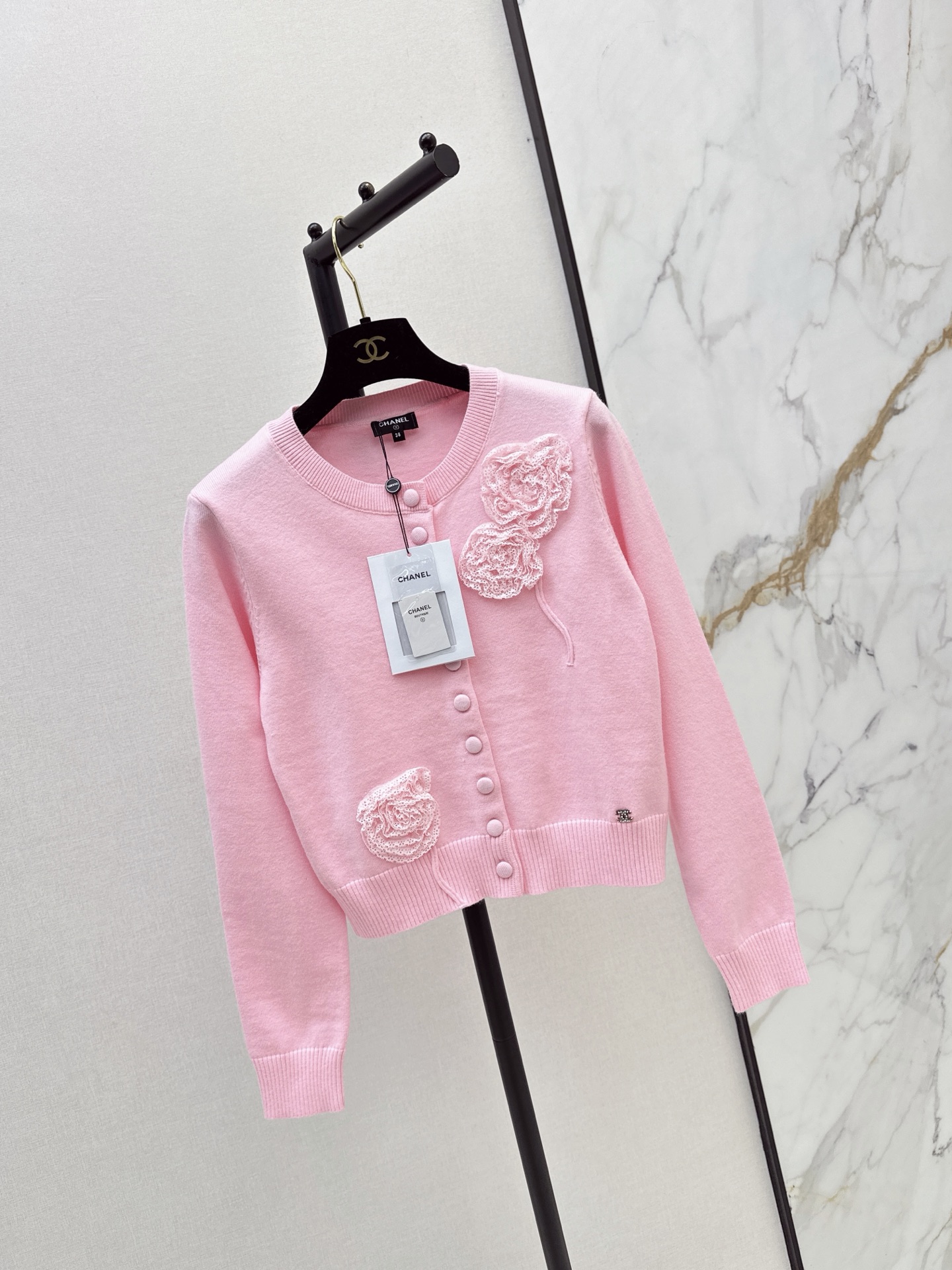 Chan 26fw 3d floarl knit cardigan