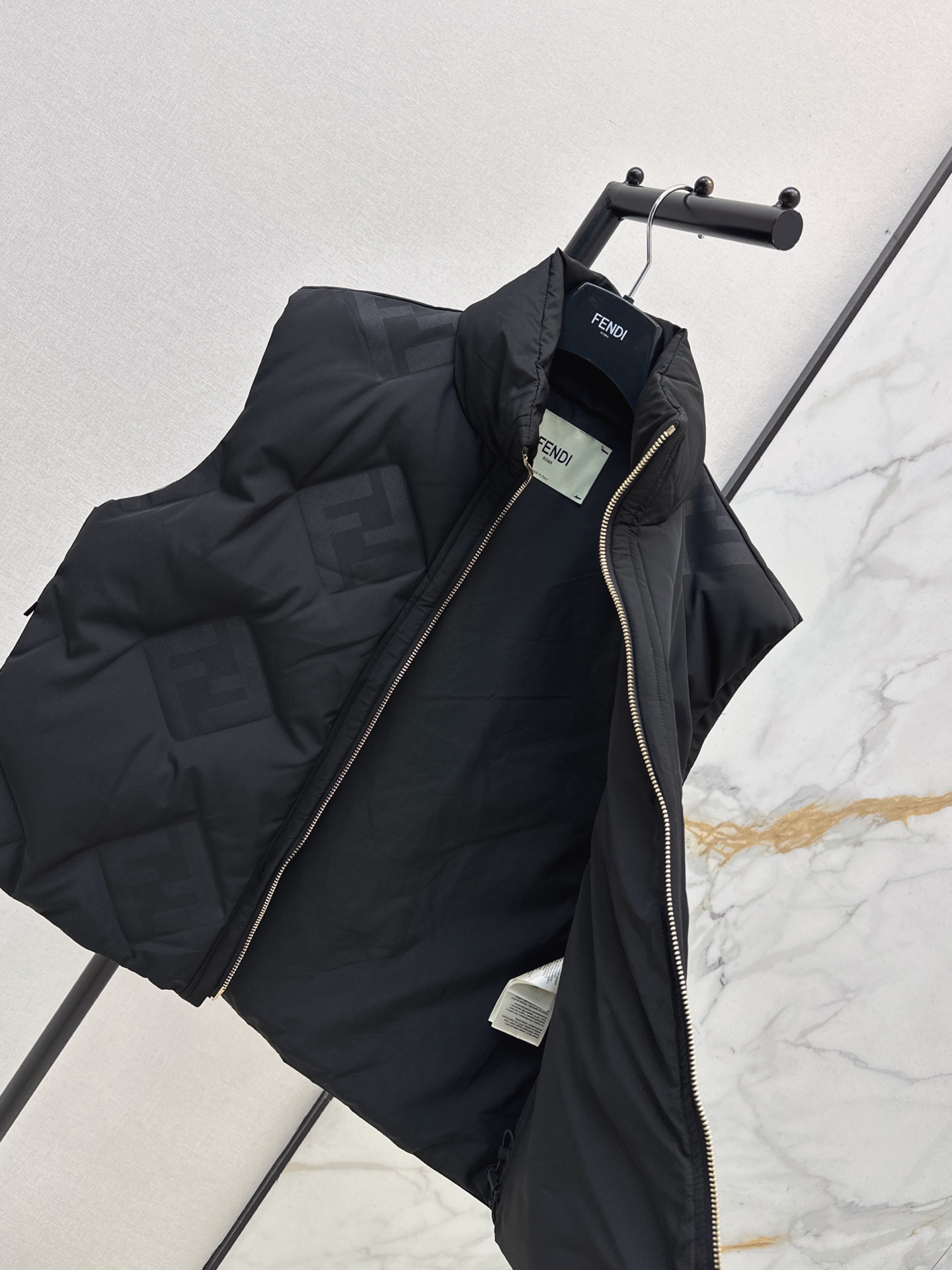 Fen 26fw down vest