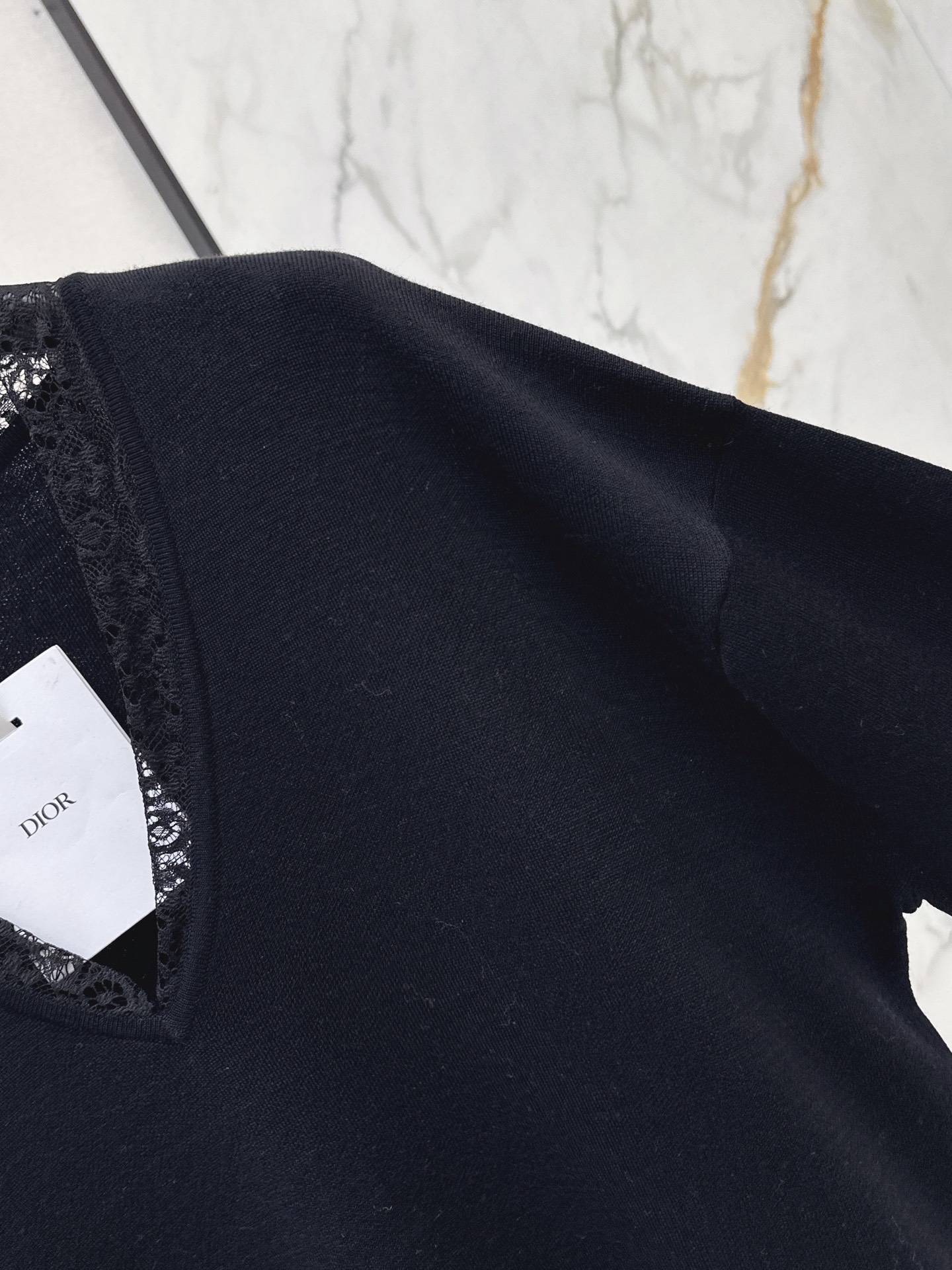CD 26fw lace contract sweater