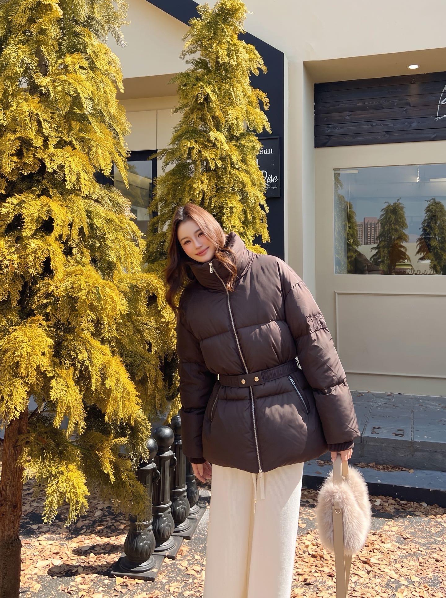 Celi 26fw belted down jacket