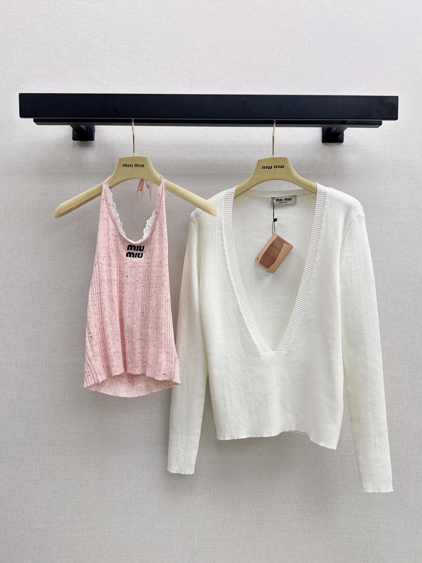 Miu 26fw knit camisole knit sweater sets
