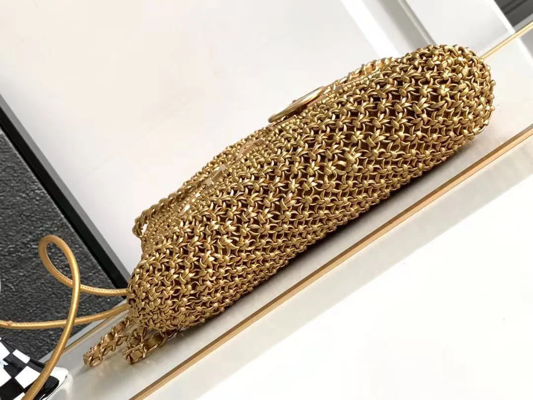 chan mini woven 22bag
