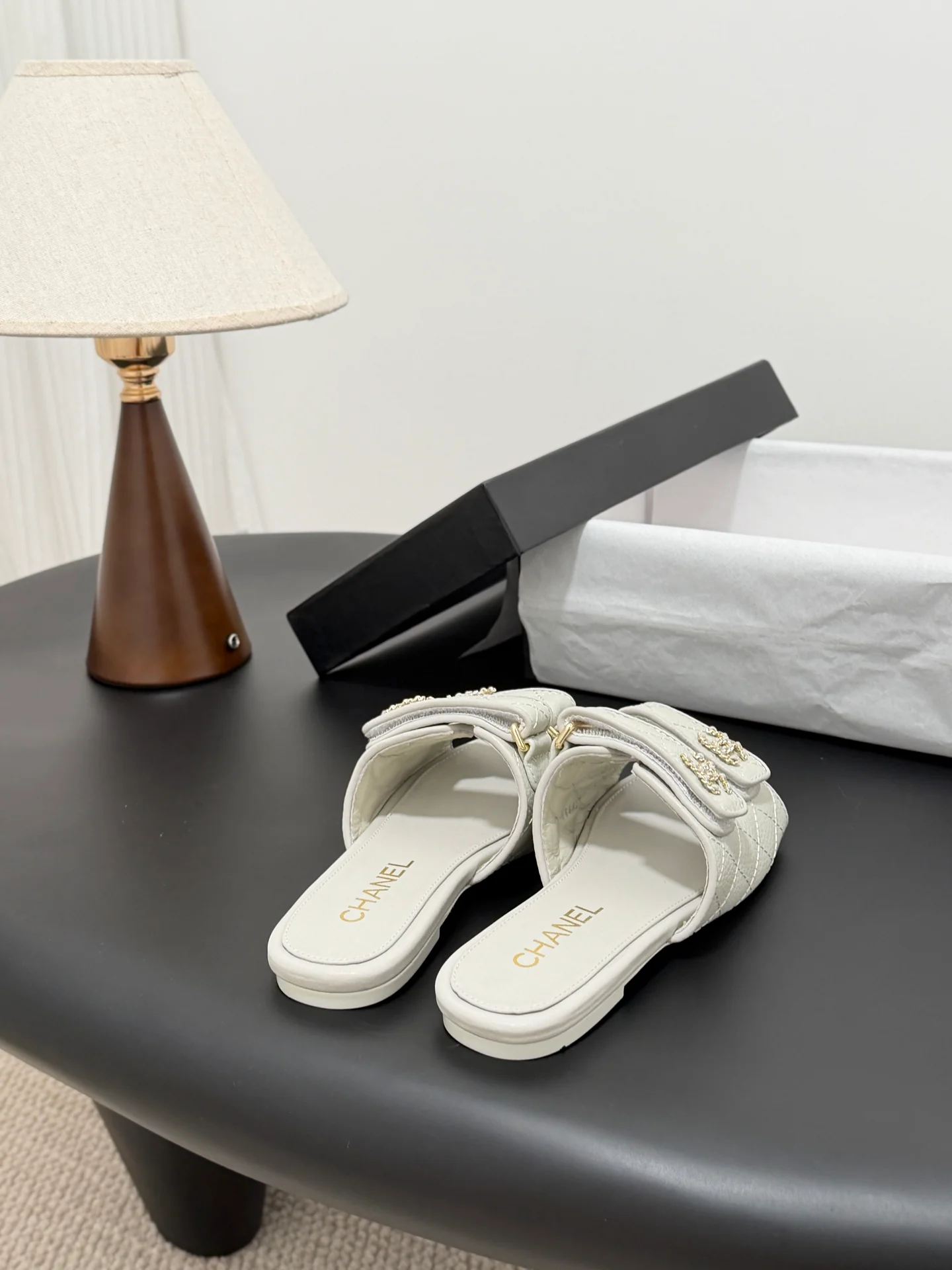Chan 26ss slippers