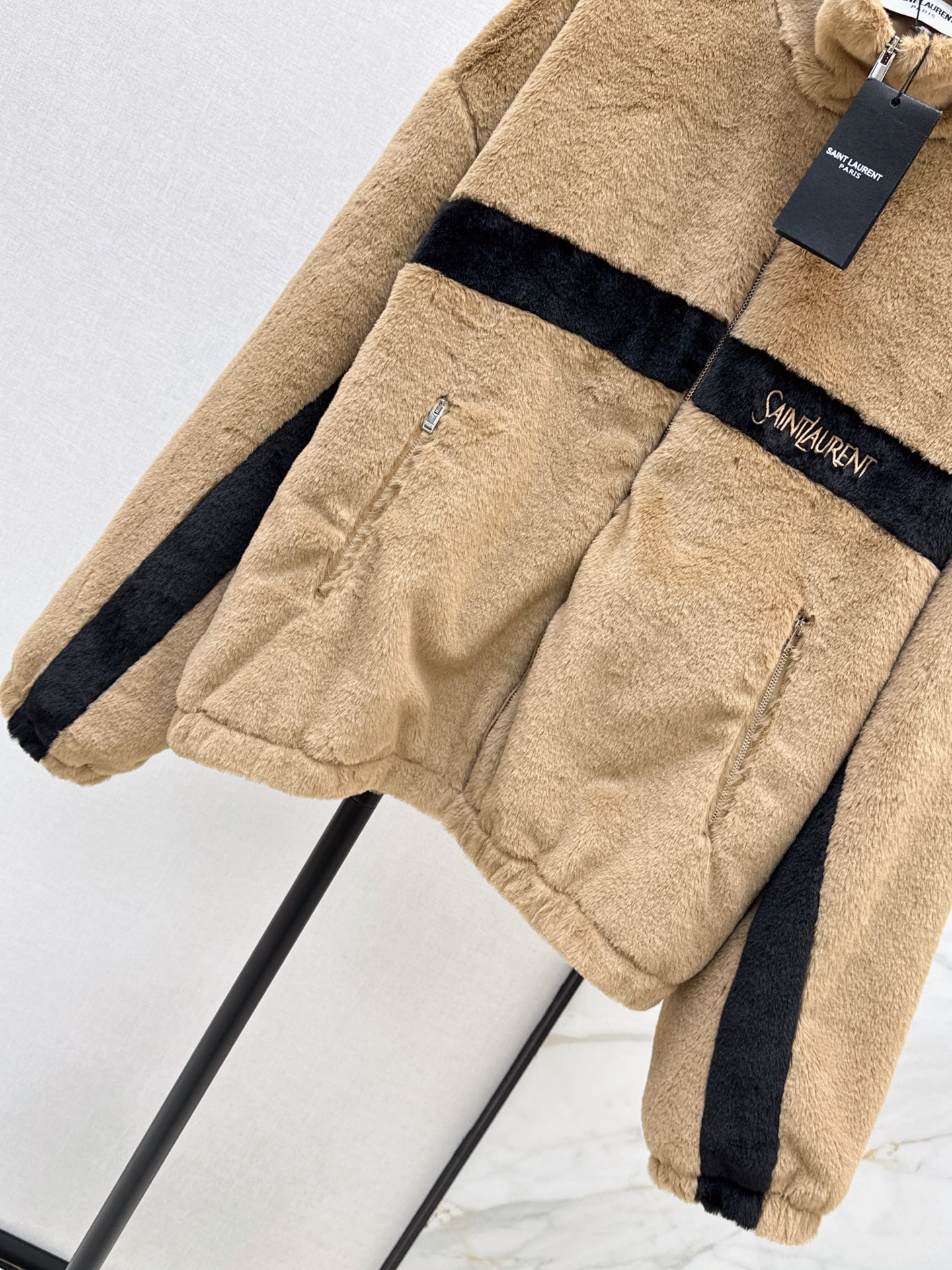 Sain 26fw contrast-panel plush fleece zip jacket