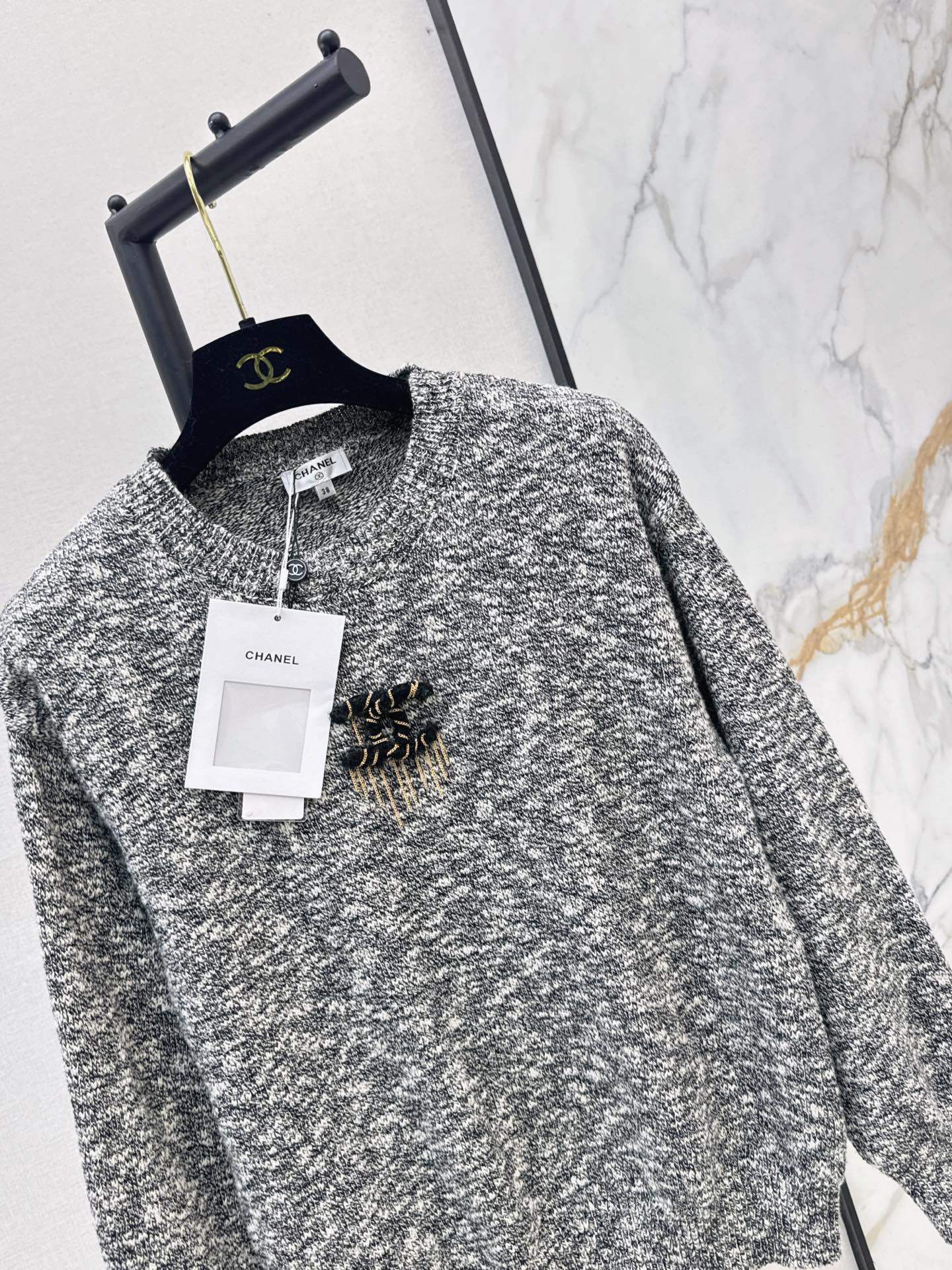 Chan 26fw embroidery sweater