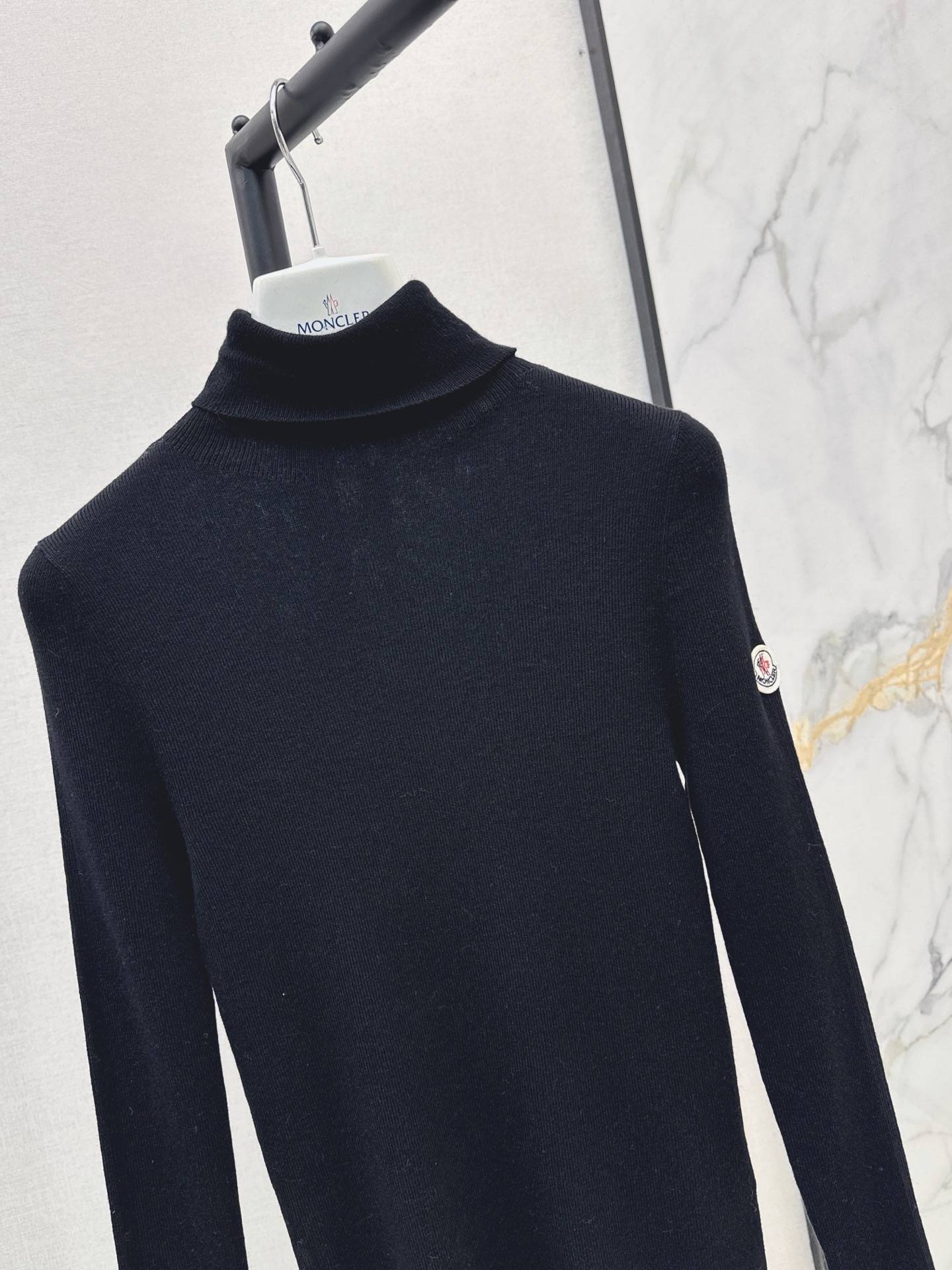 Monc 26fw knit basic tee