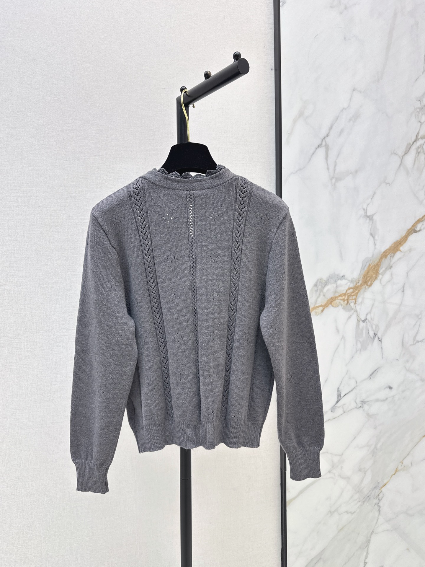 Chan 26fw embroidery knit cardigan