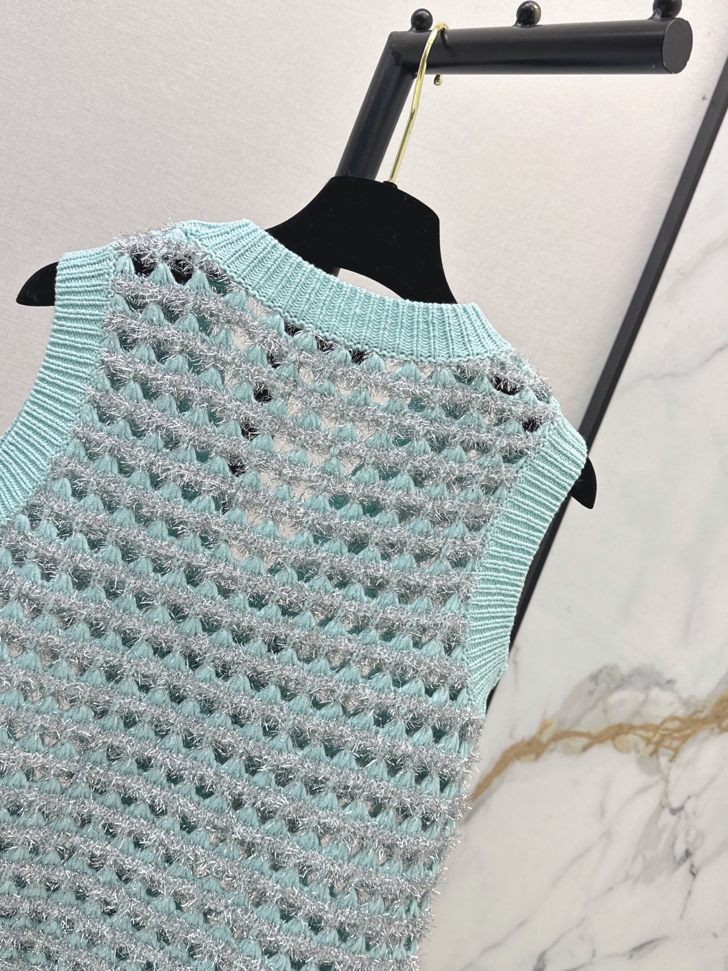 Chan 26fw hollow knit vest
