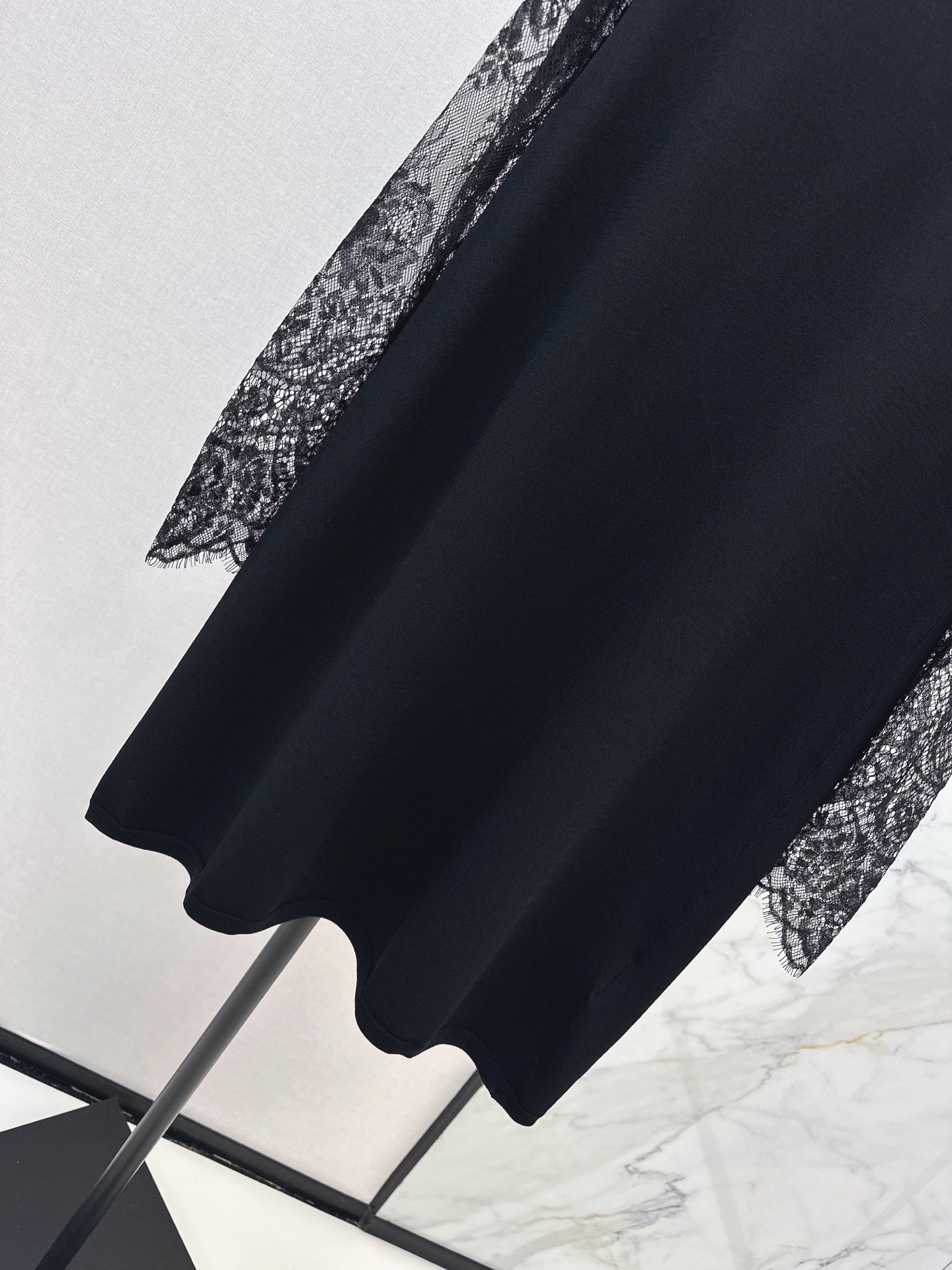 Valen 26fw lace knit dress