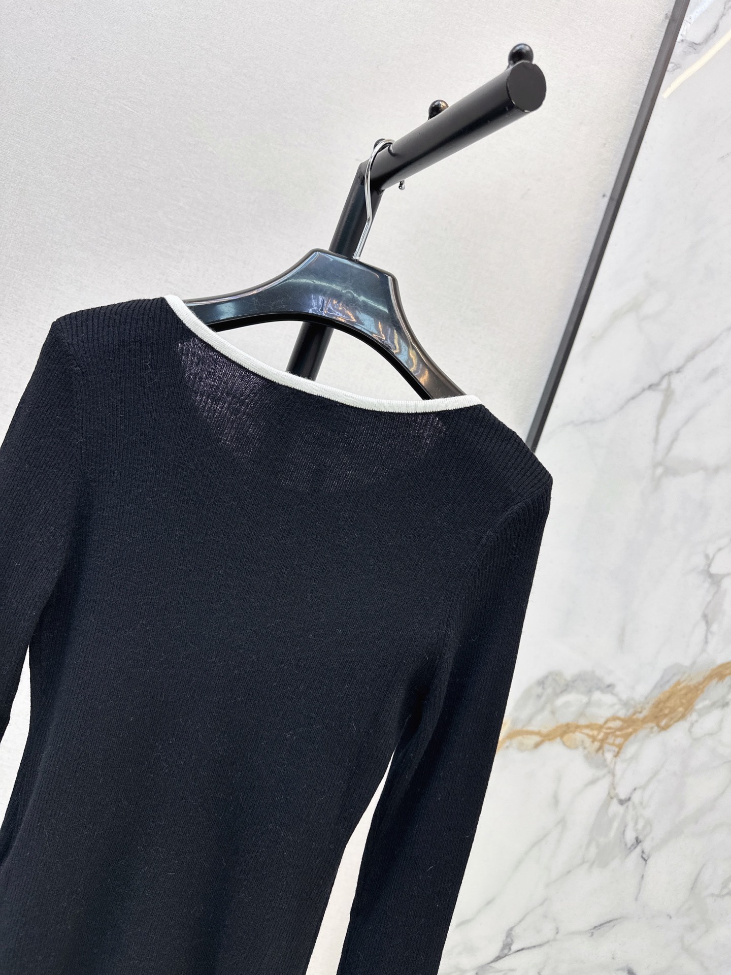 Sain 26fw slim-fit cardigan