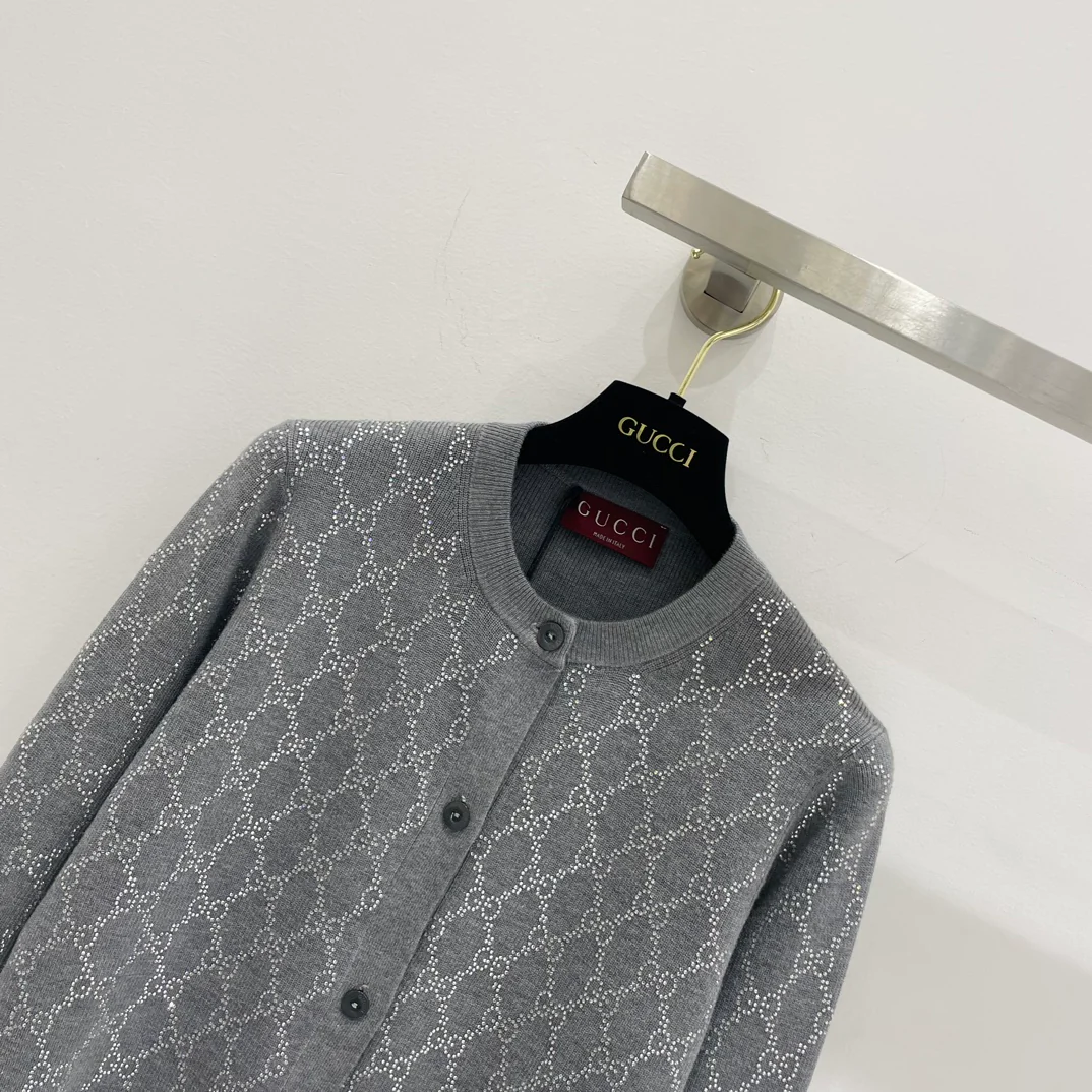 Guc 25fw rhinestone cardigan