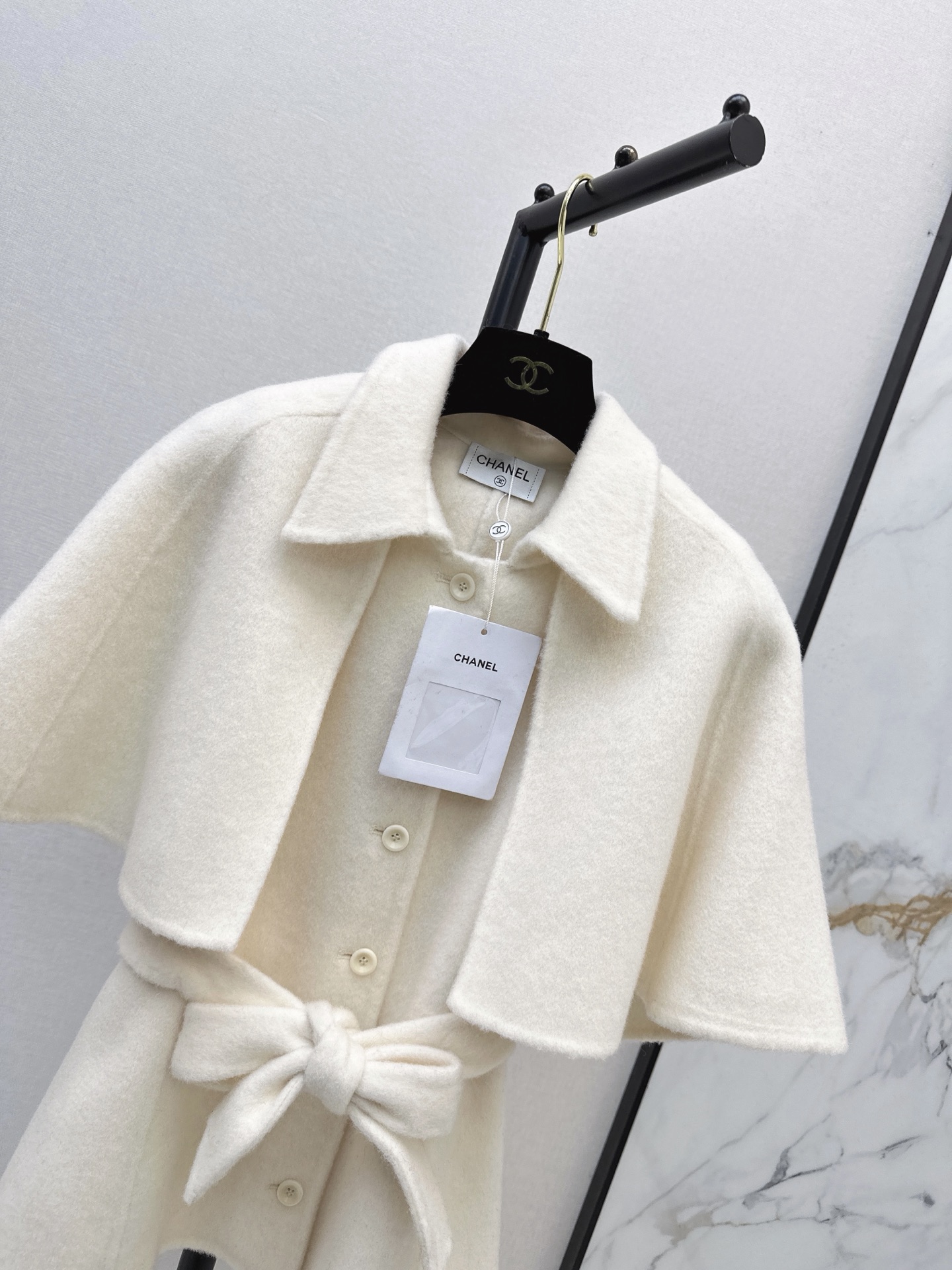 Chan 26fw woolen belted vest cape jacket sets