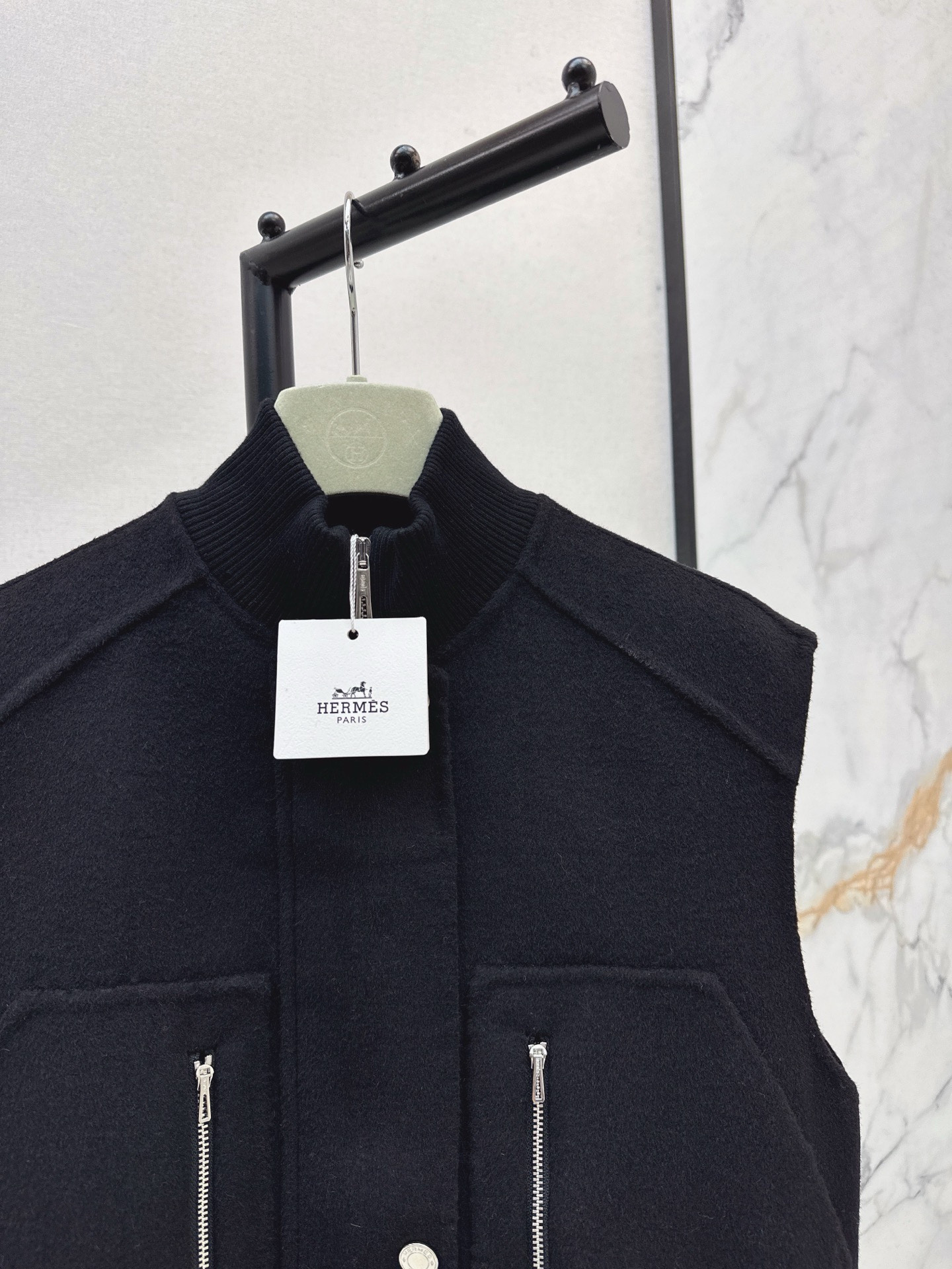 Her 26fw woolen vest jacket