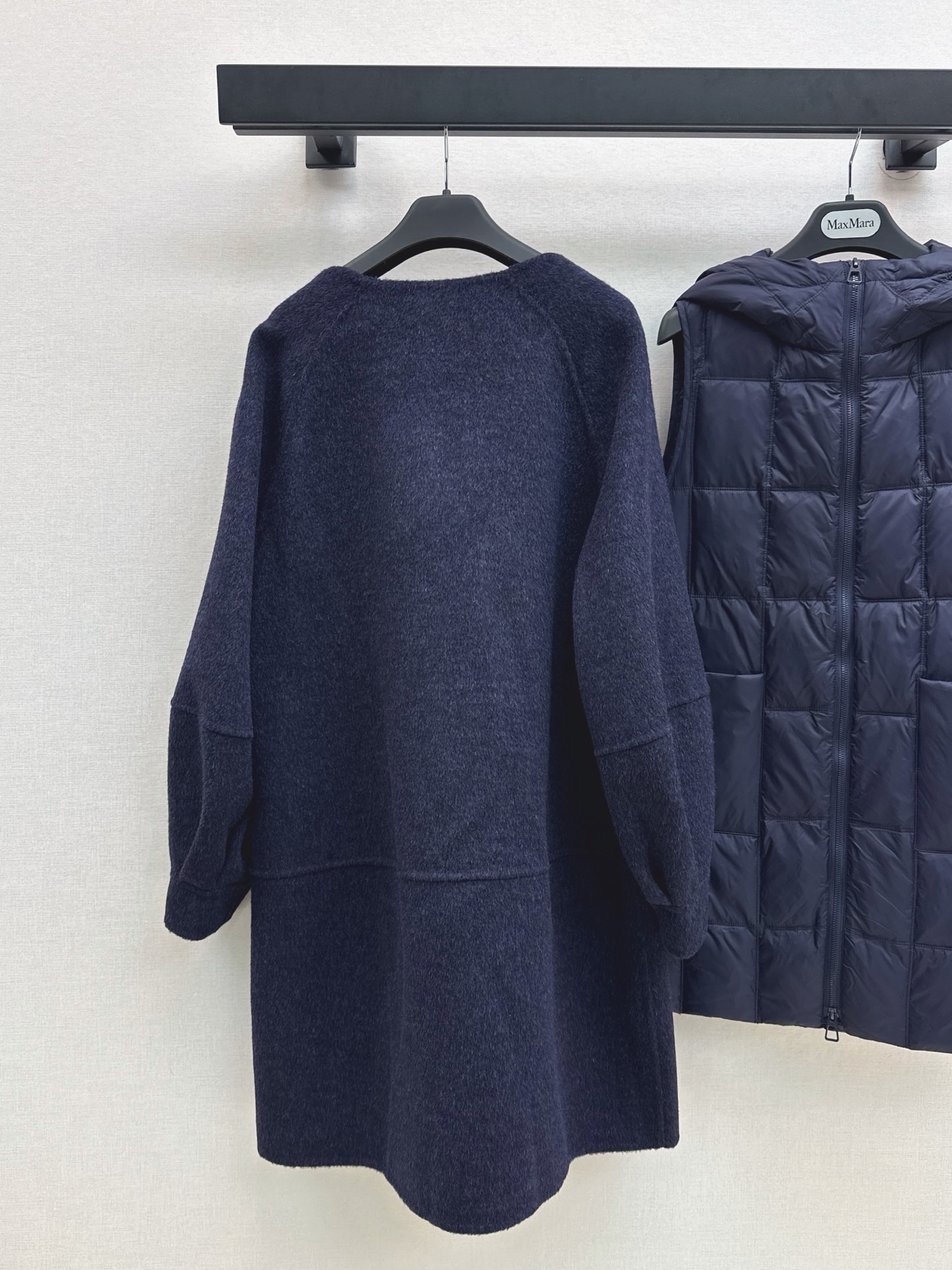 Max 26fw hooded down vest overcoats sets