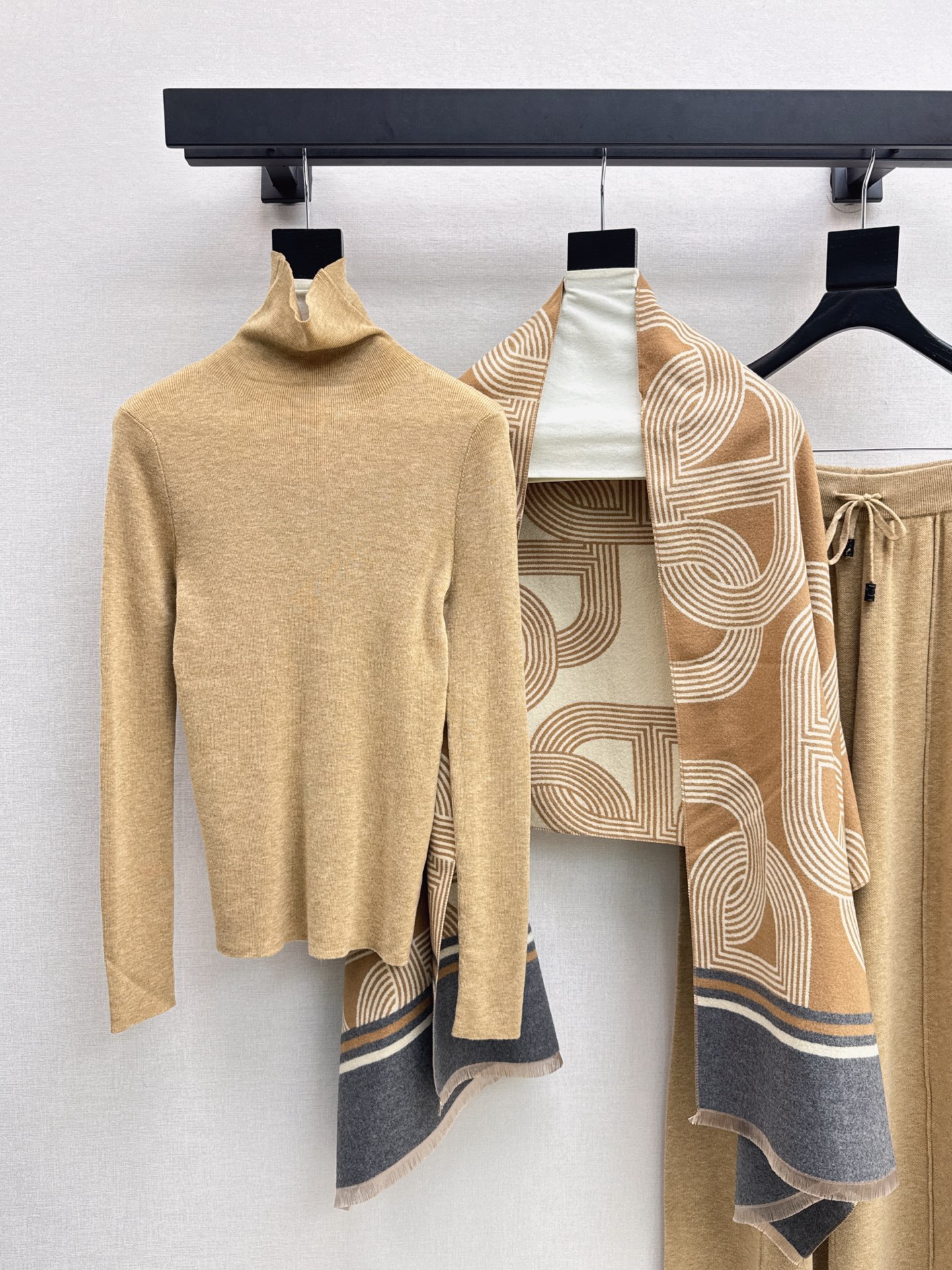Her 26fw 3pcs knit basic tee shawls pants sets