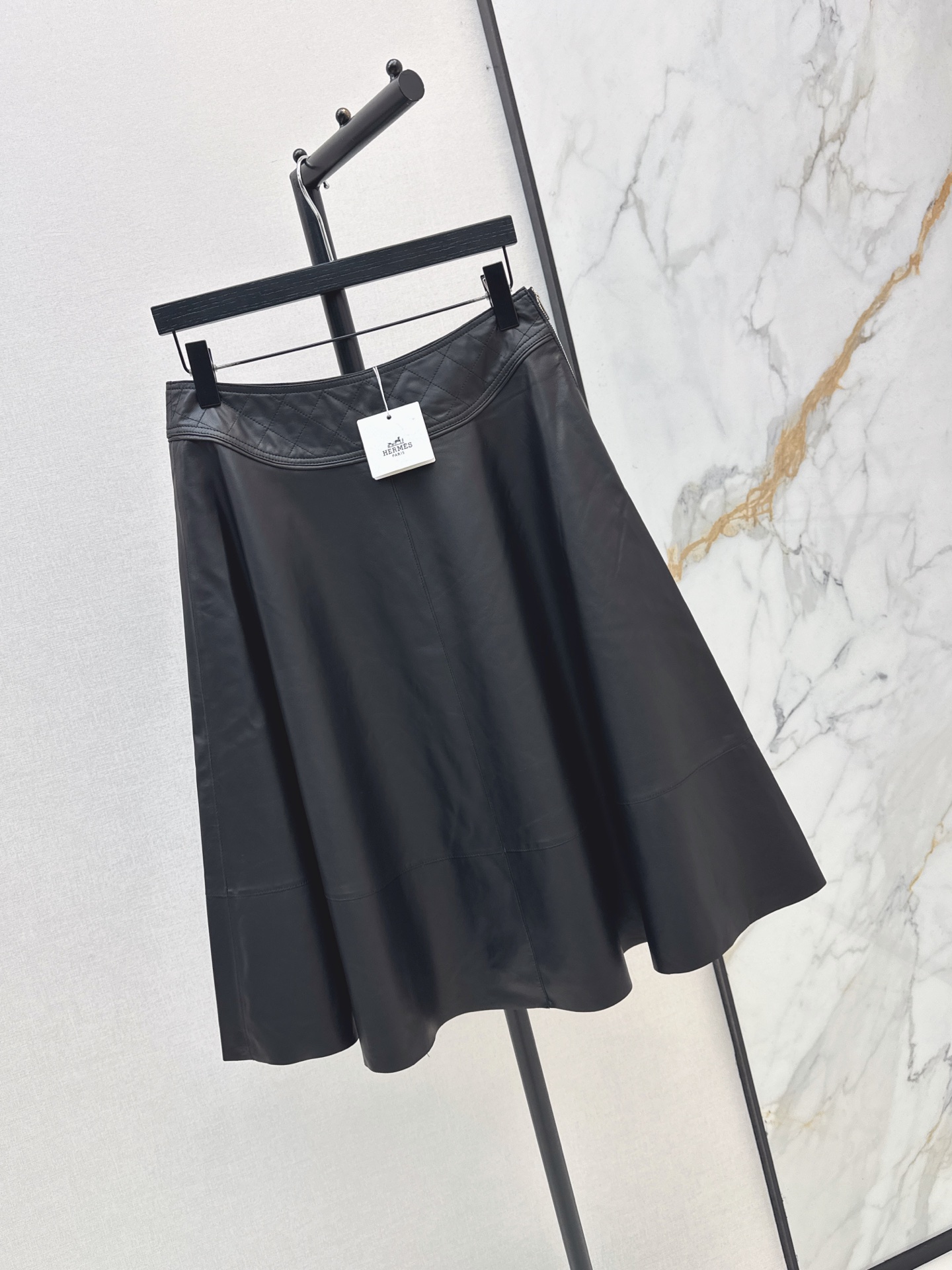 Her 26fw leather pleated skirt