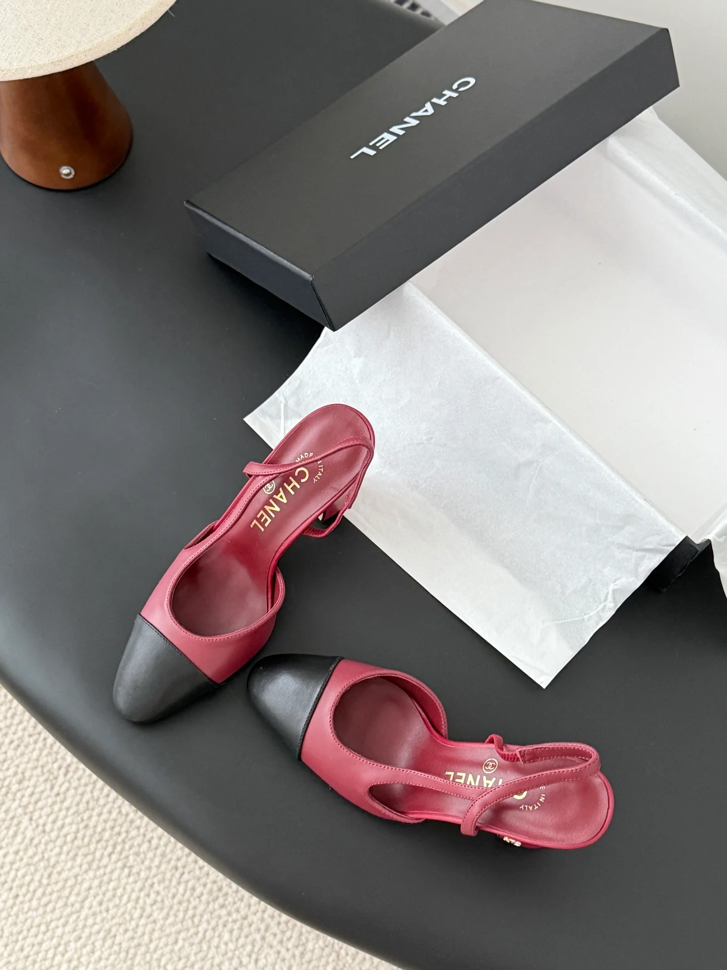 Chan 25fw slingback heels