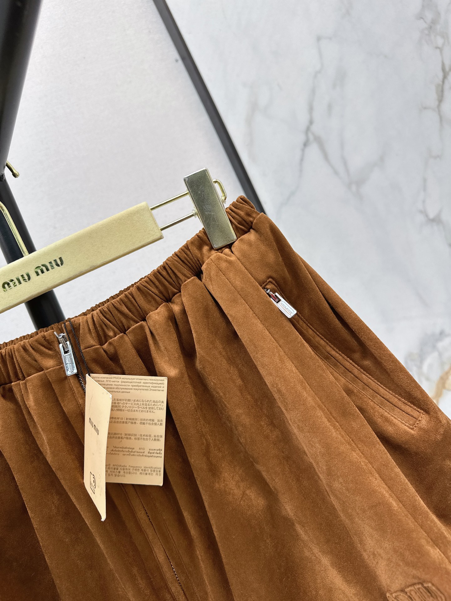 Miu 26fw suede-effect mini skirt