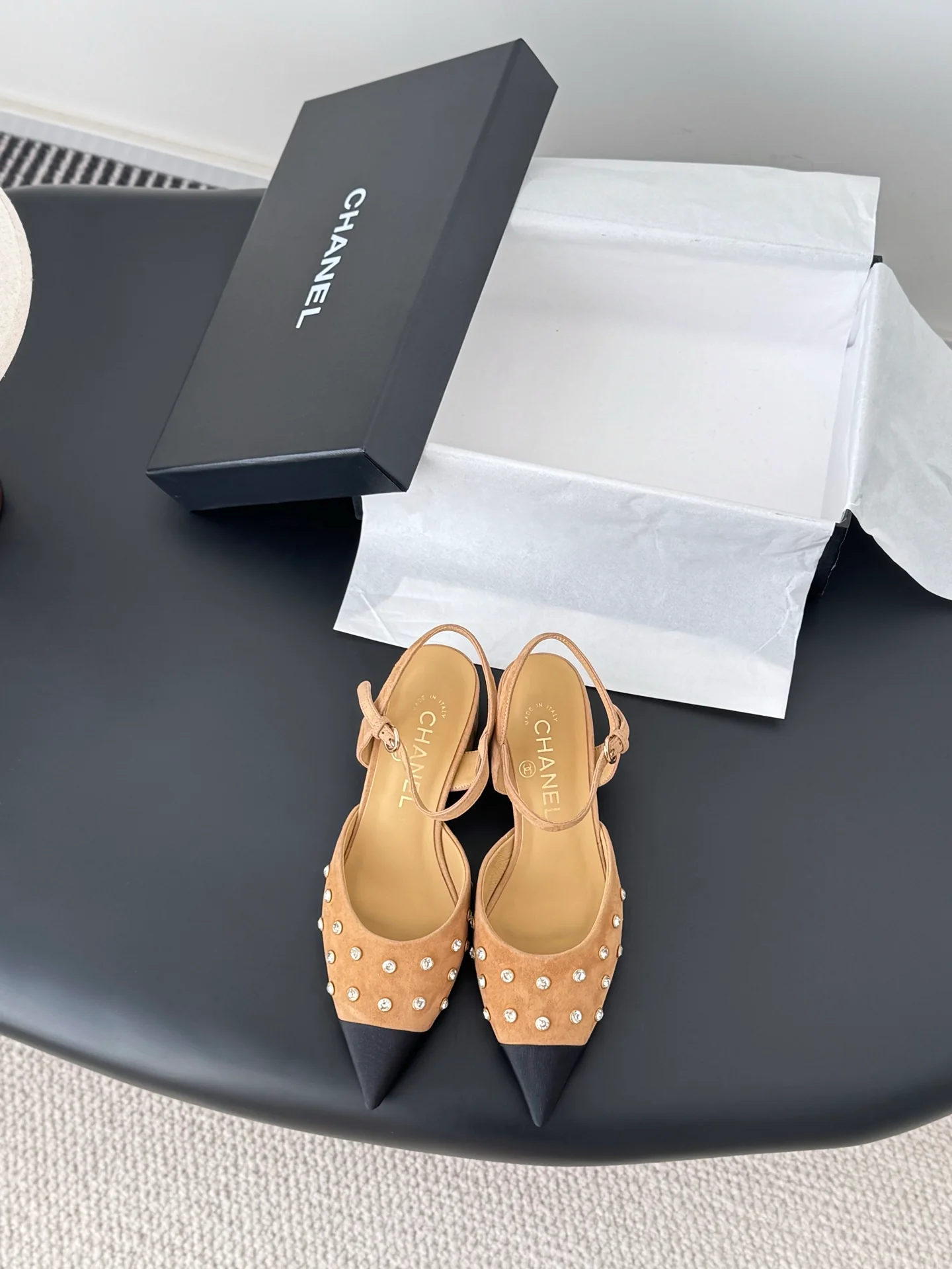 Chan 25fw rhinestones slingback sandals