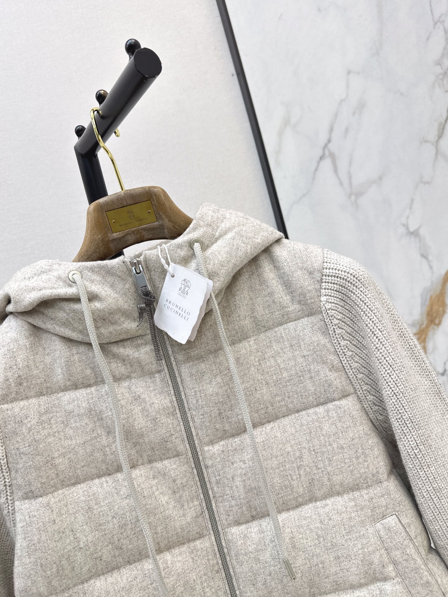 Brun 26fw knit contaract hooded down jacket