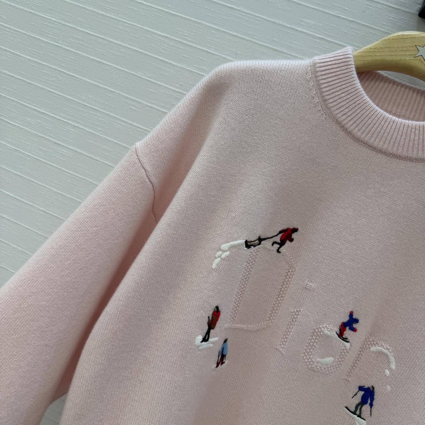 Dio 26fw cashmere sweater