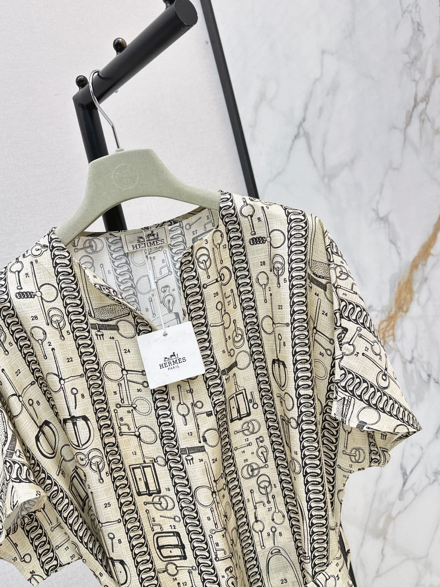 Her 26fw pring silk dress