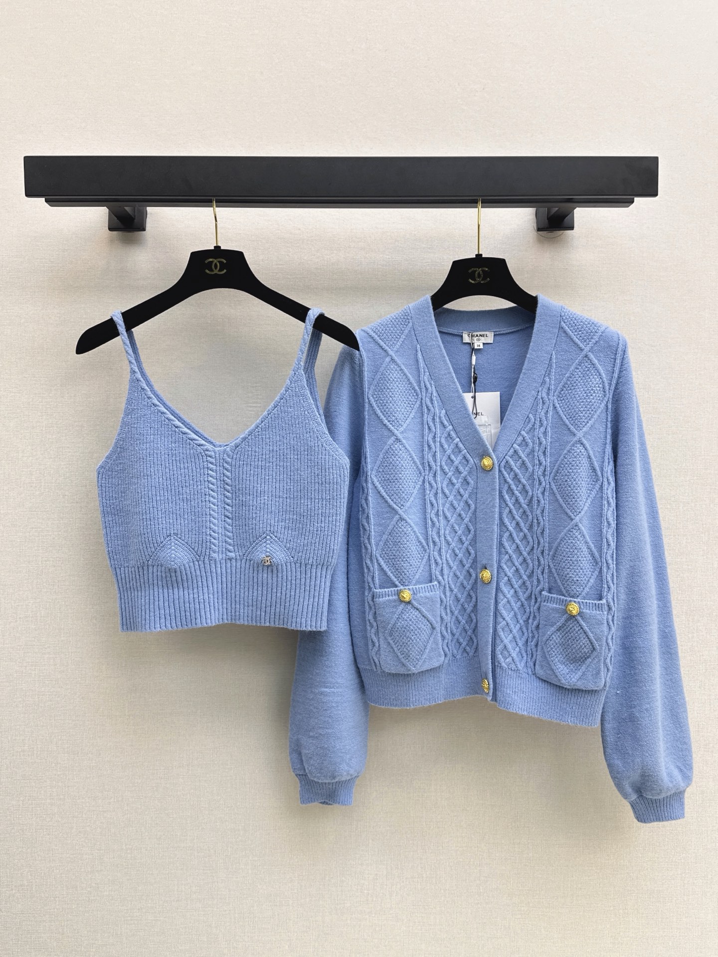 Chan 26fw cable knit camisole cardigan sets