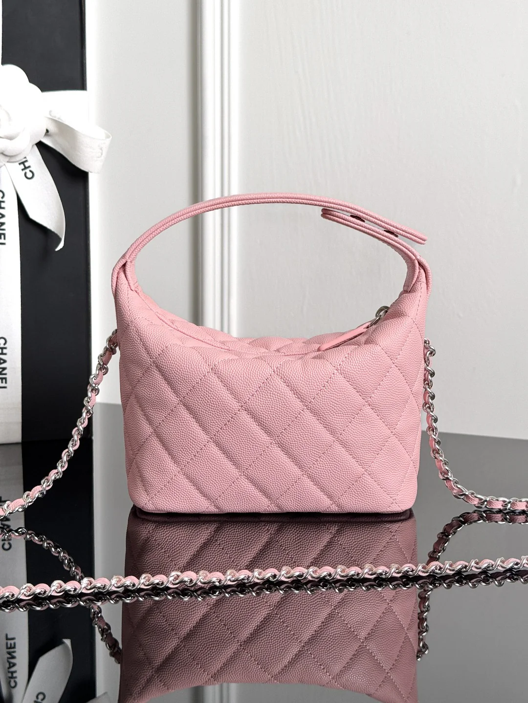 Chan 25B hobo bag
