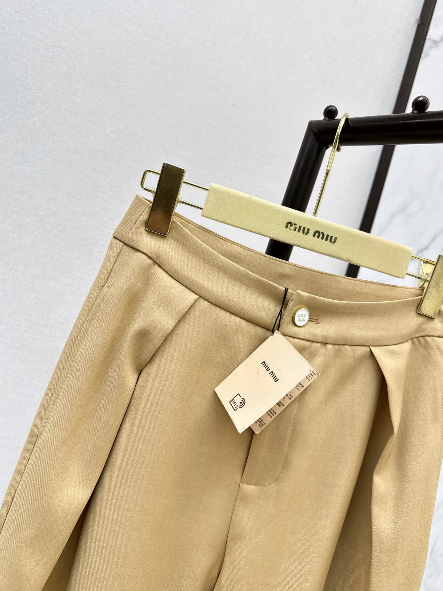 Miu 26fw wied-leg pants
