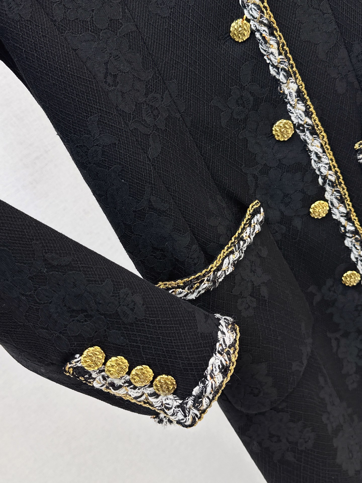 Chan 26fw lace trim overcoats