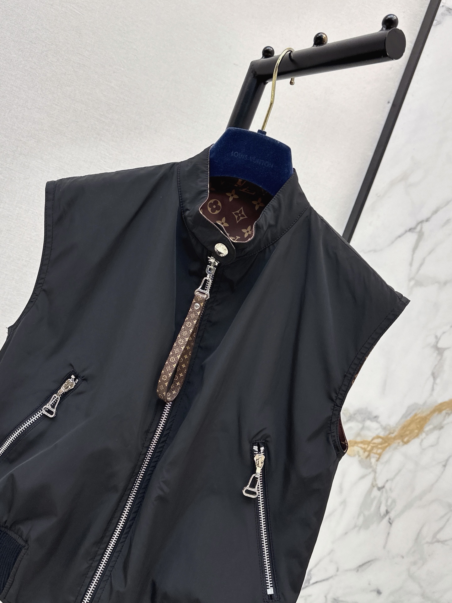 Loui 26ss reversible waistcoats