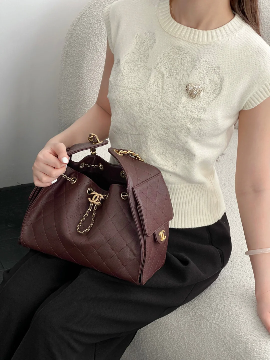 Chan 25A hobo bags