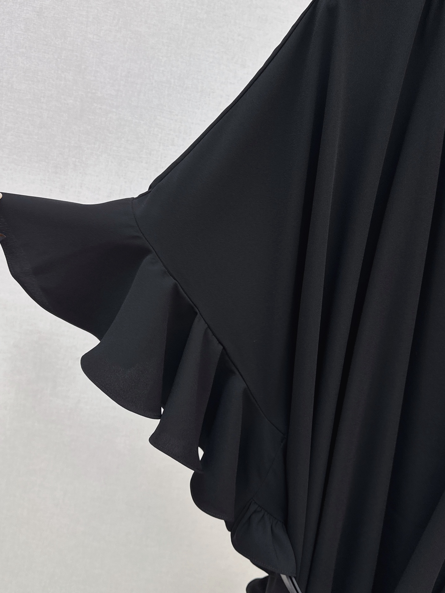 Loui 26fw dolman sleeve dress
