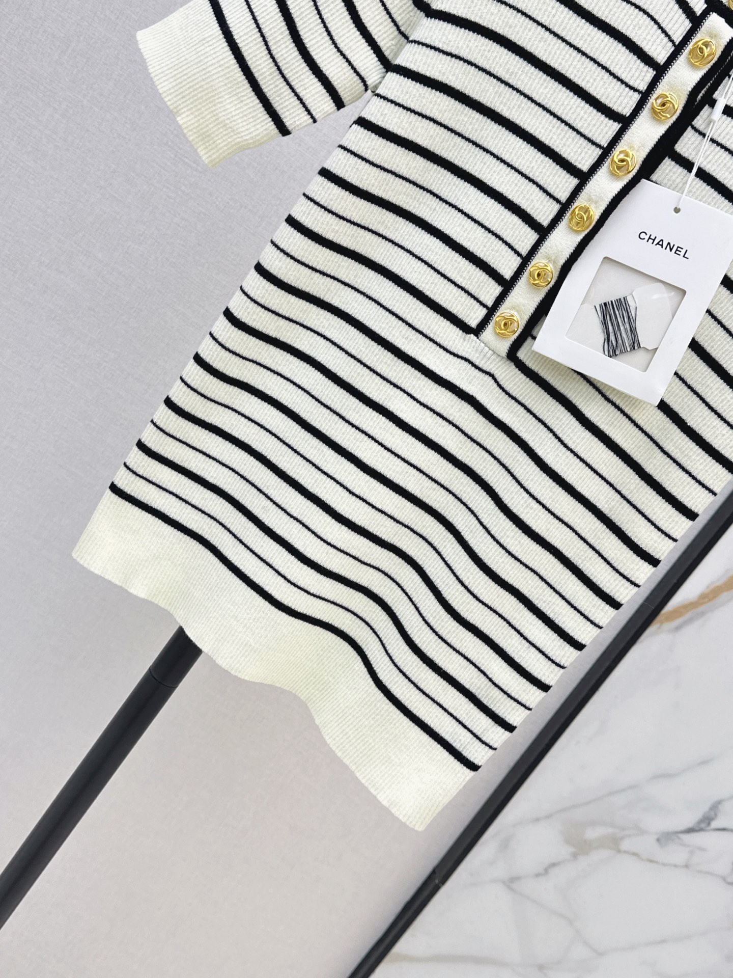 Chan 26fw stripe knit top