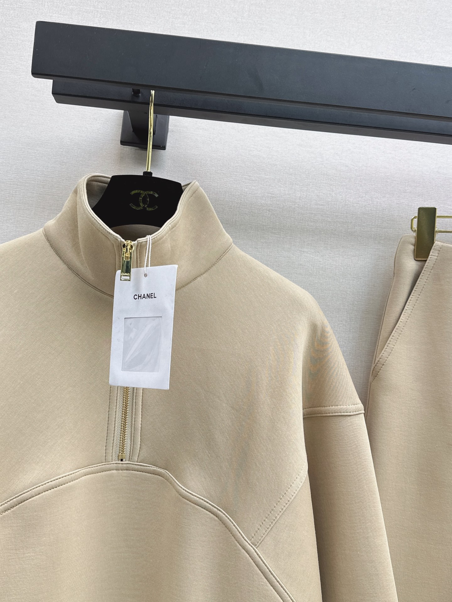 Chan 26fw zip-up sweatshirt skirt sets