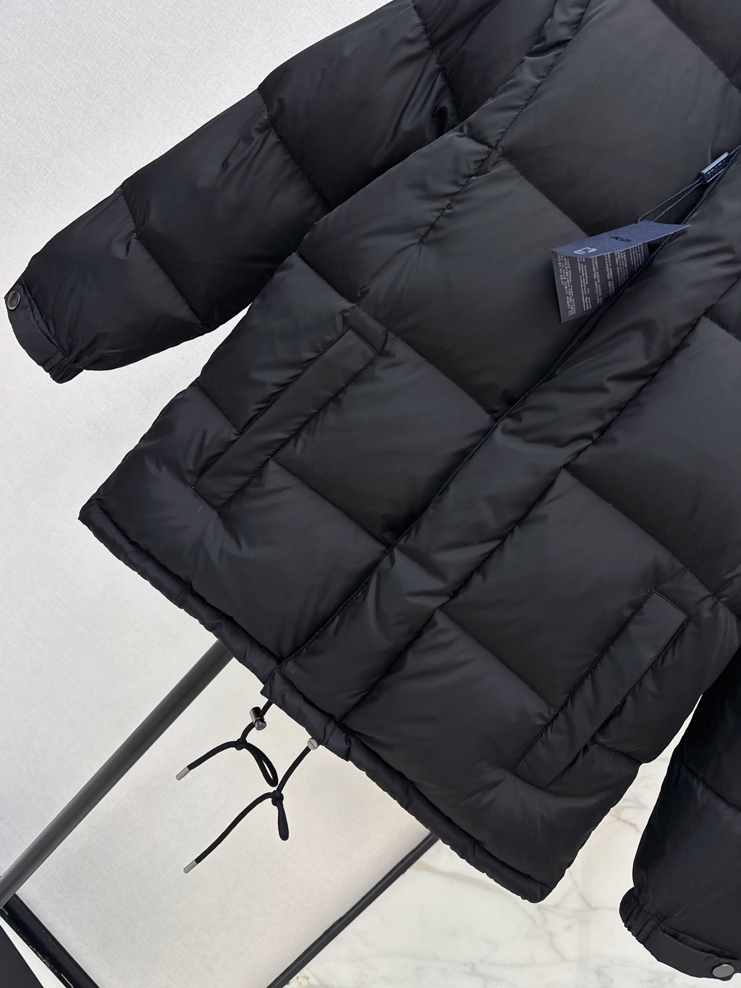 Pra 26fw detachable sleeve down jacket