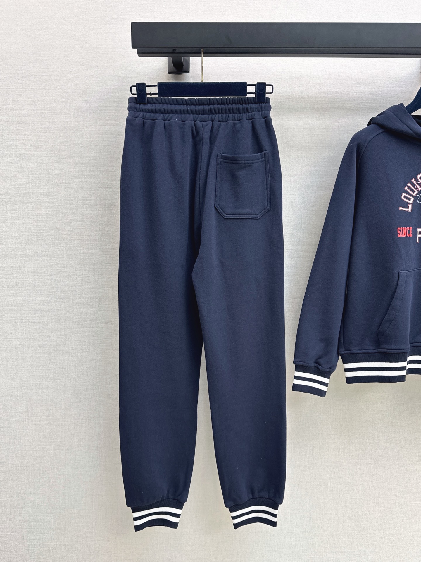 Loui 26fw hooide sweater pant sets