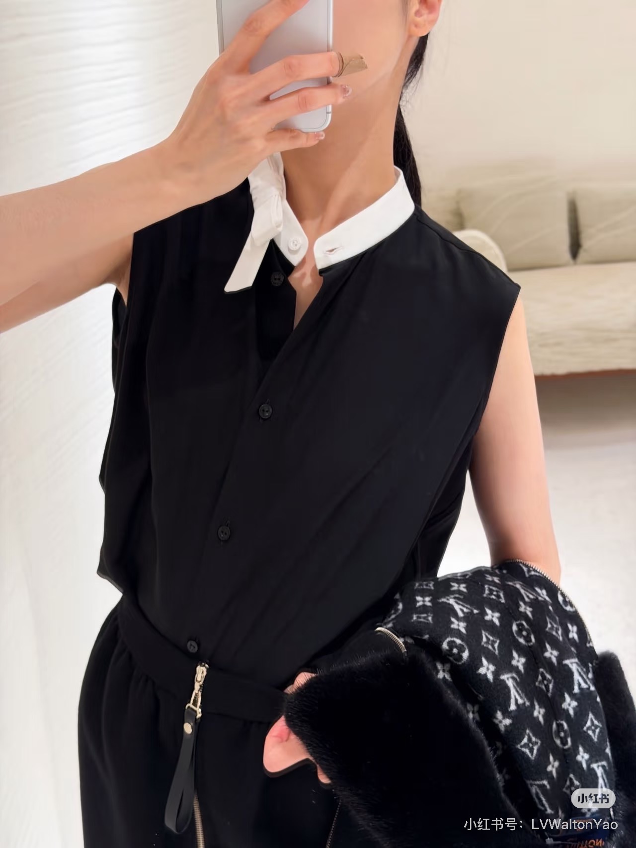 Loui 26fw sleeveless bow shirt
