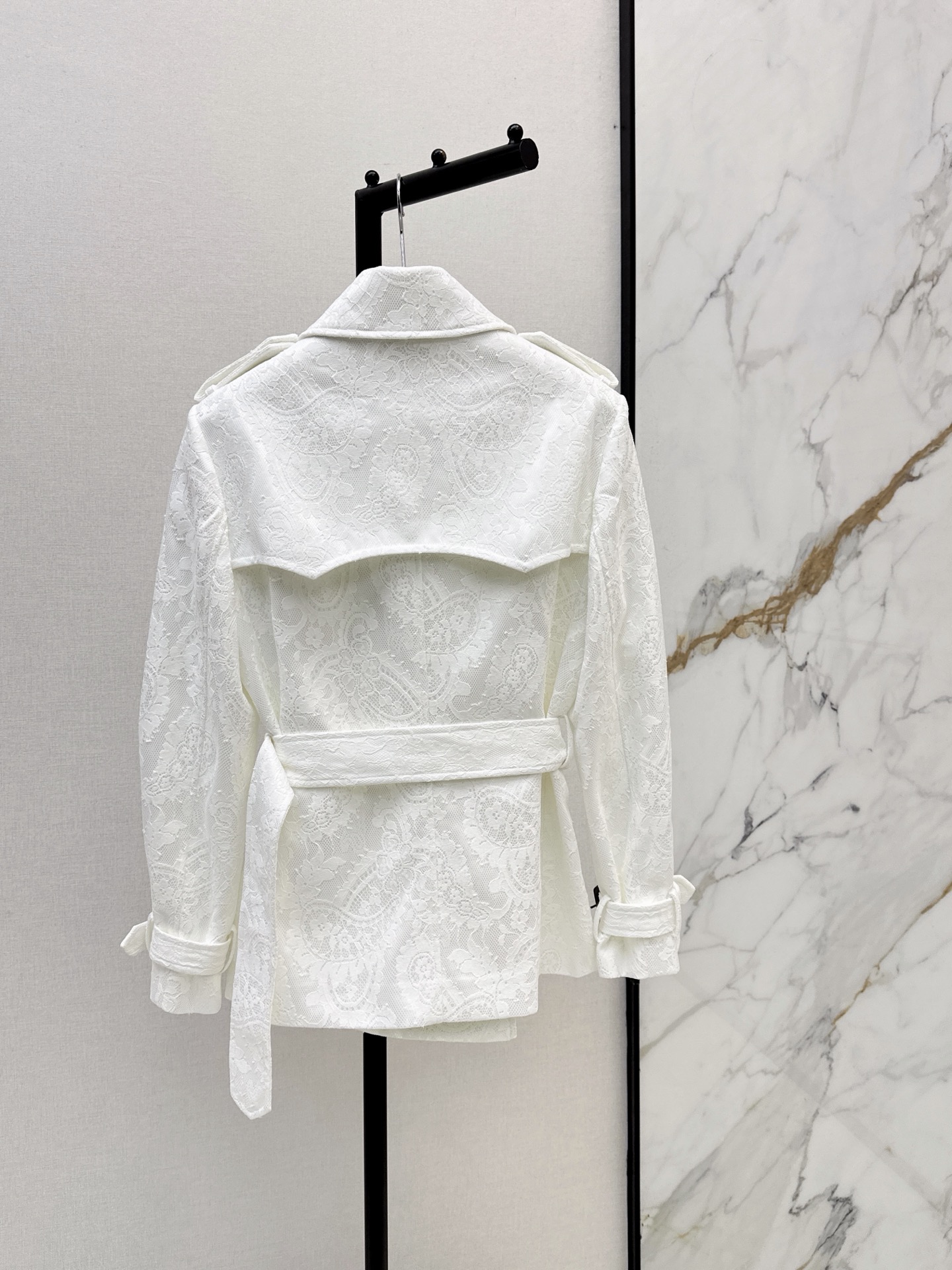 Bur 26fw lace cropped trench coats