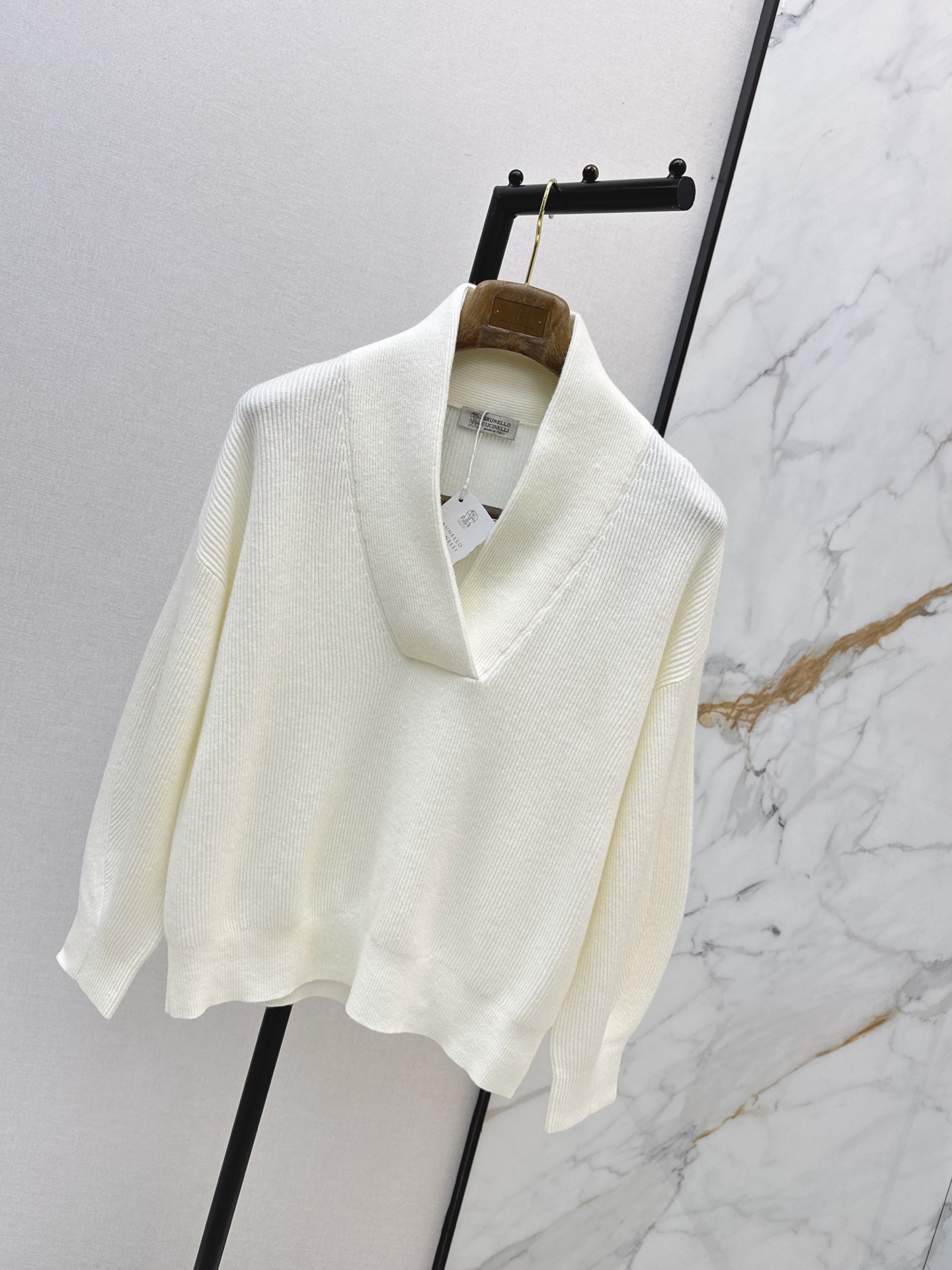 Brun 26fw cashmere sweater