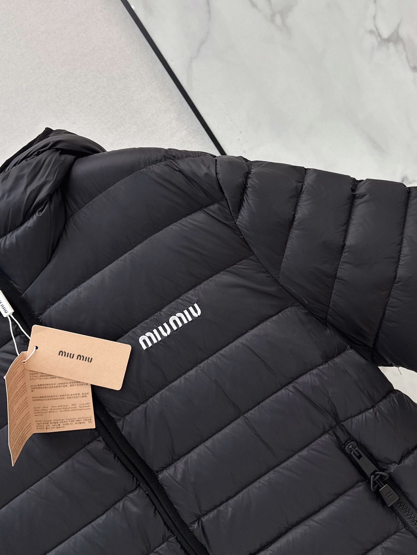 Miu 26fw hooded down jacket