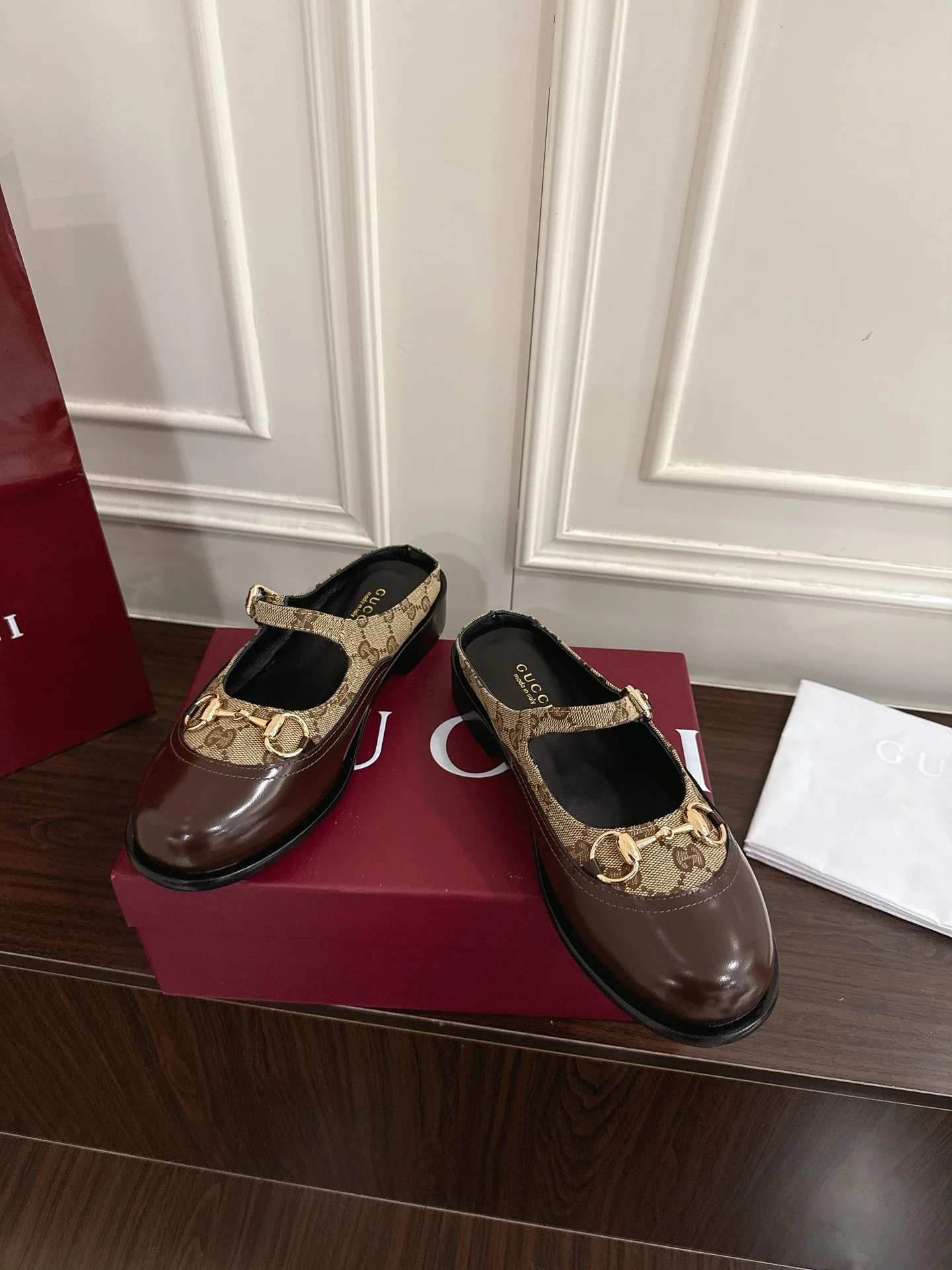 Guc 25fw mary jane mules shoes