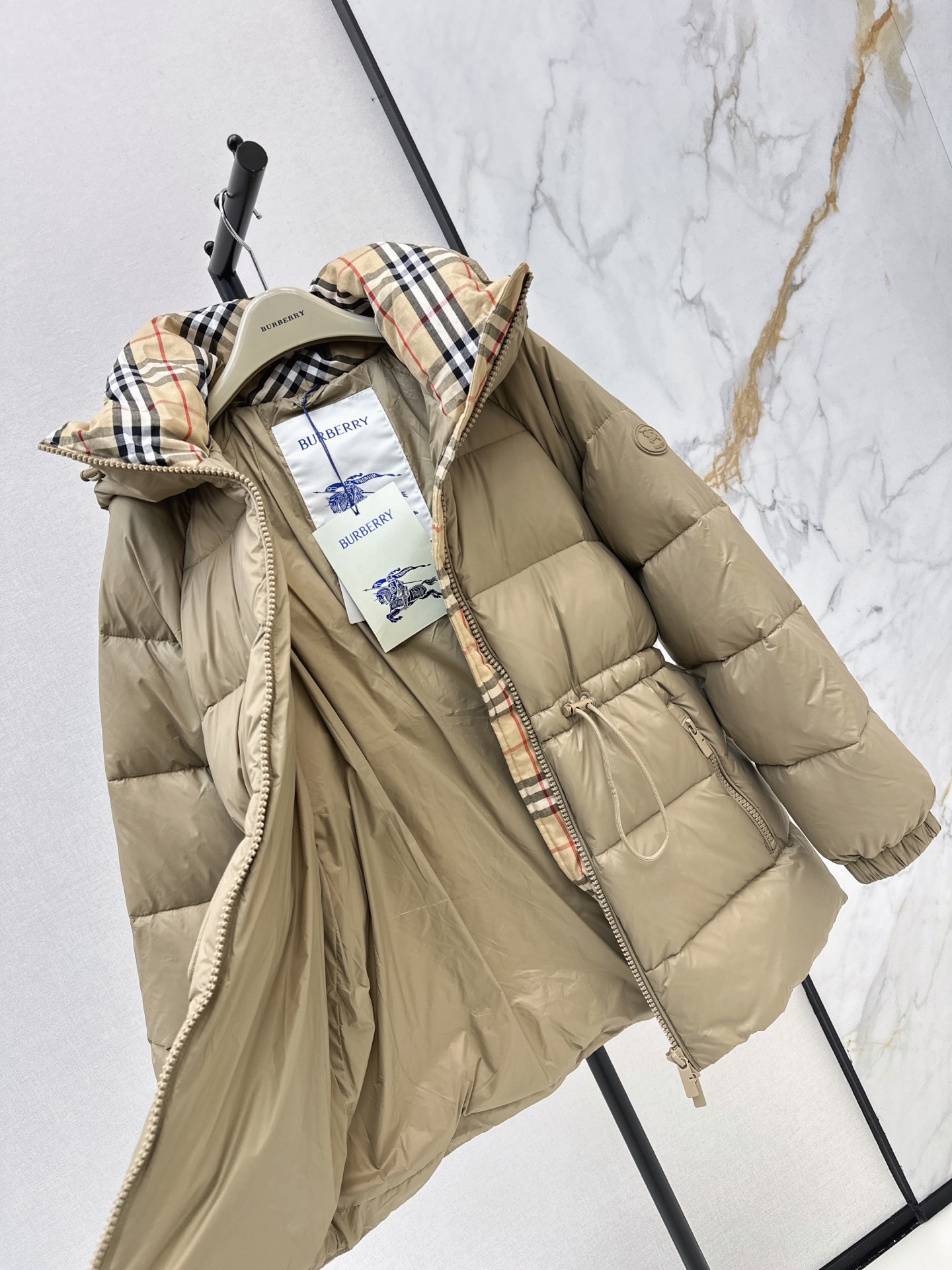 Bur 26fw hooded drawstring down jacket