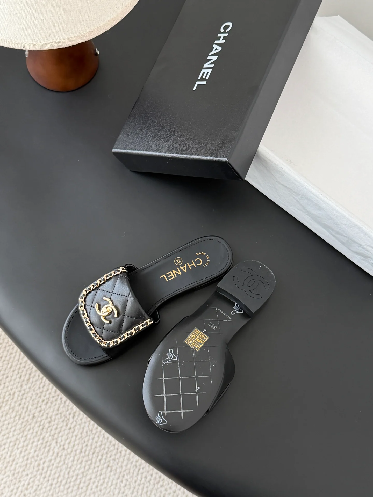 Chan 26ss sandals