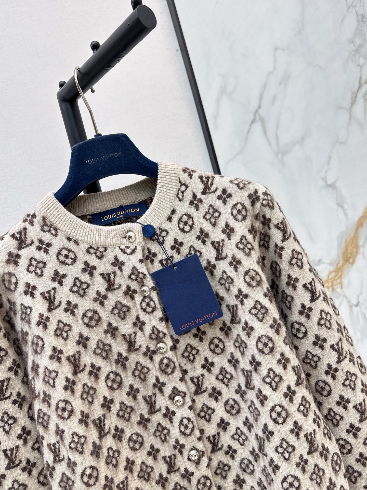 Loui 26fw jacquard knit cardigan