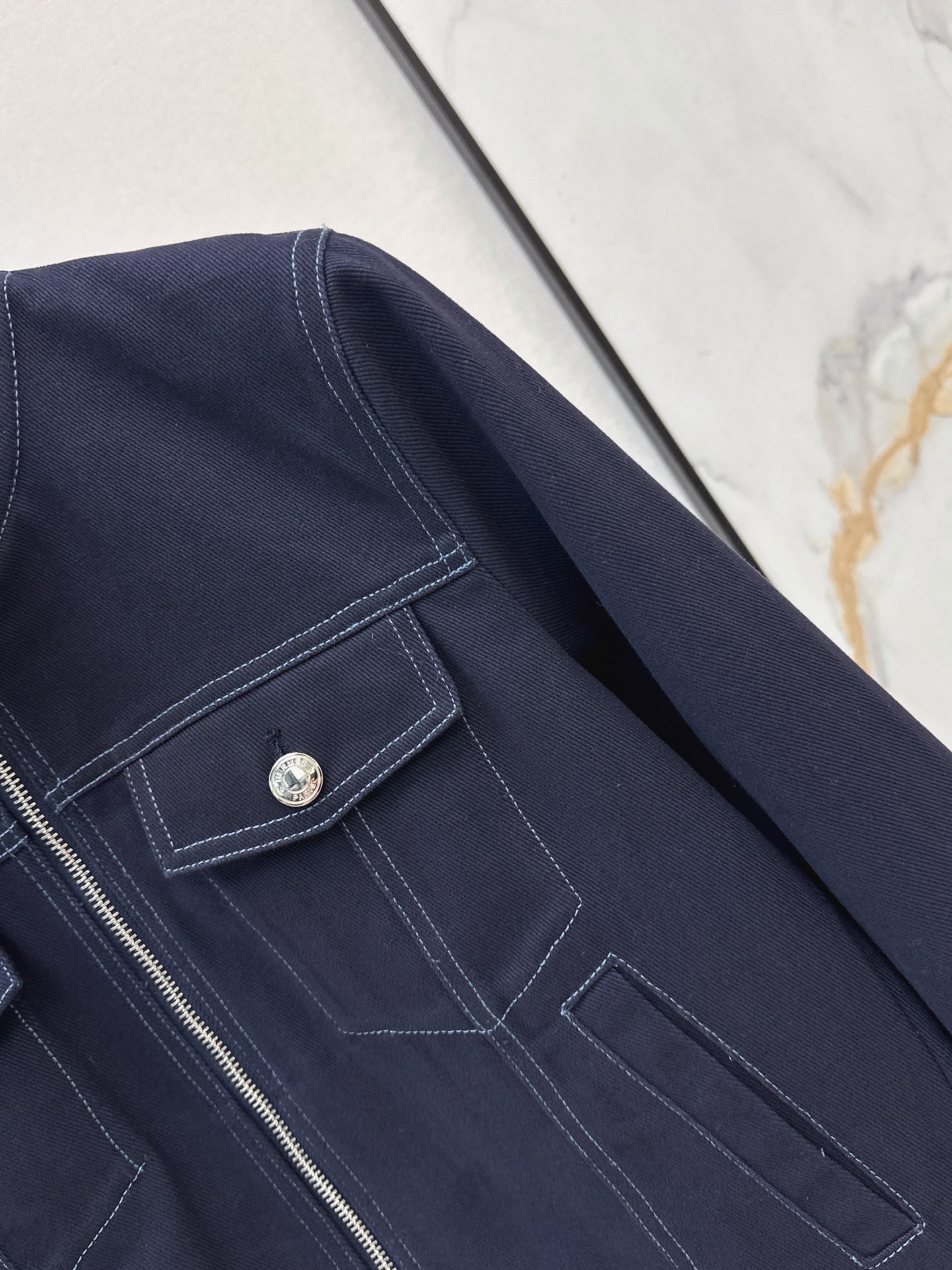 Her 26fw zipper jacket