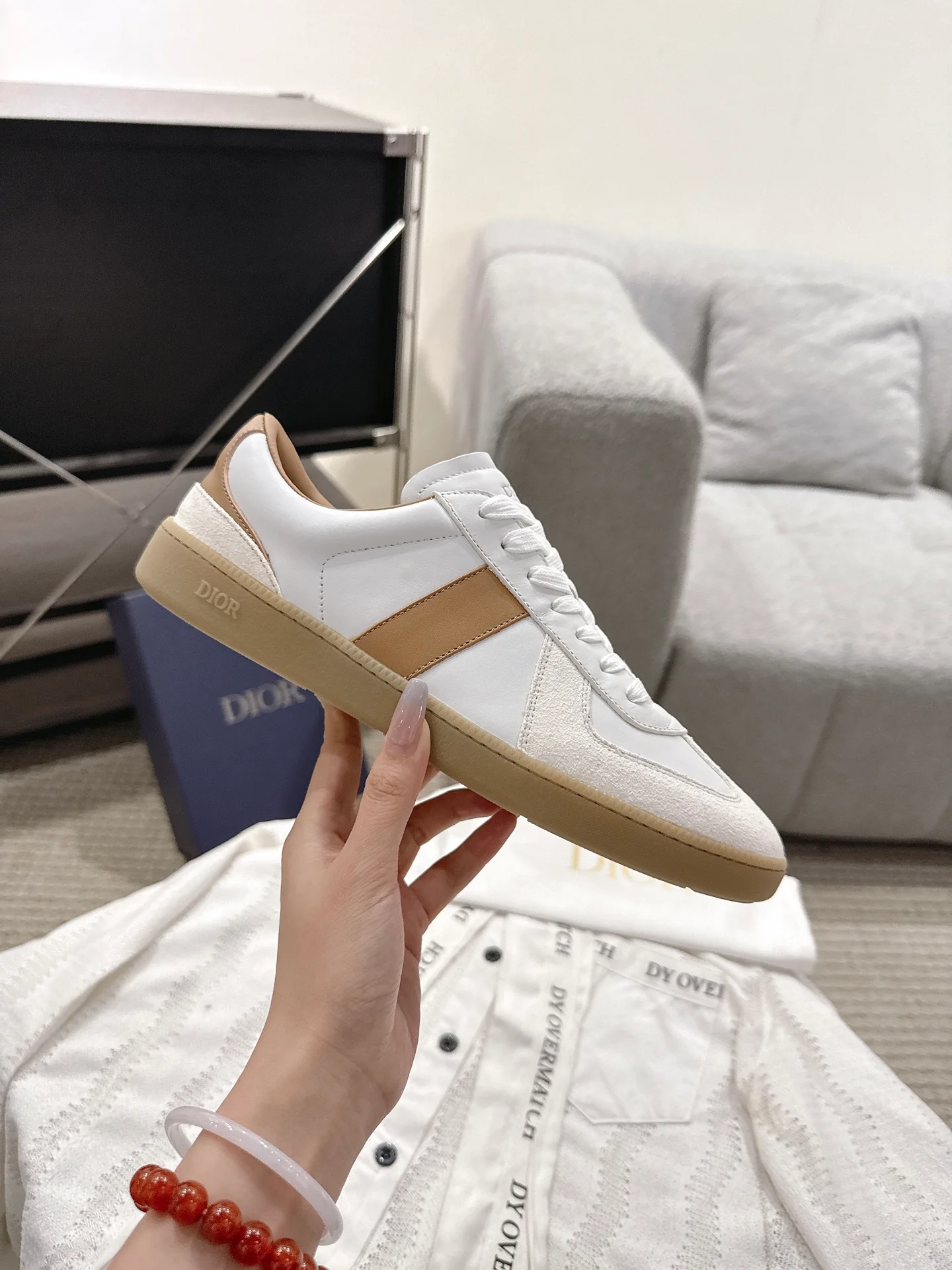 CD 25fw sneakers