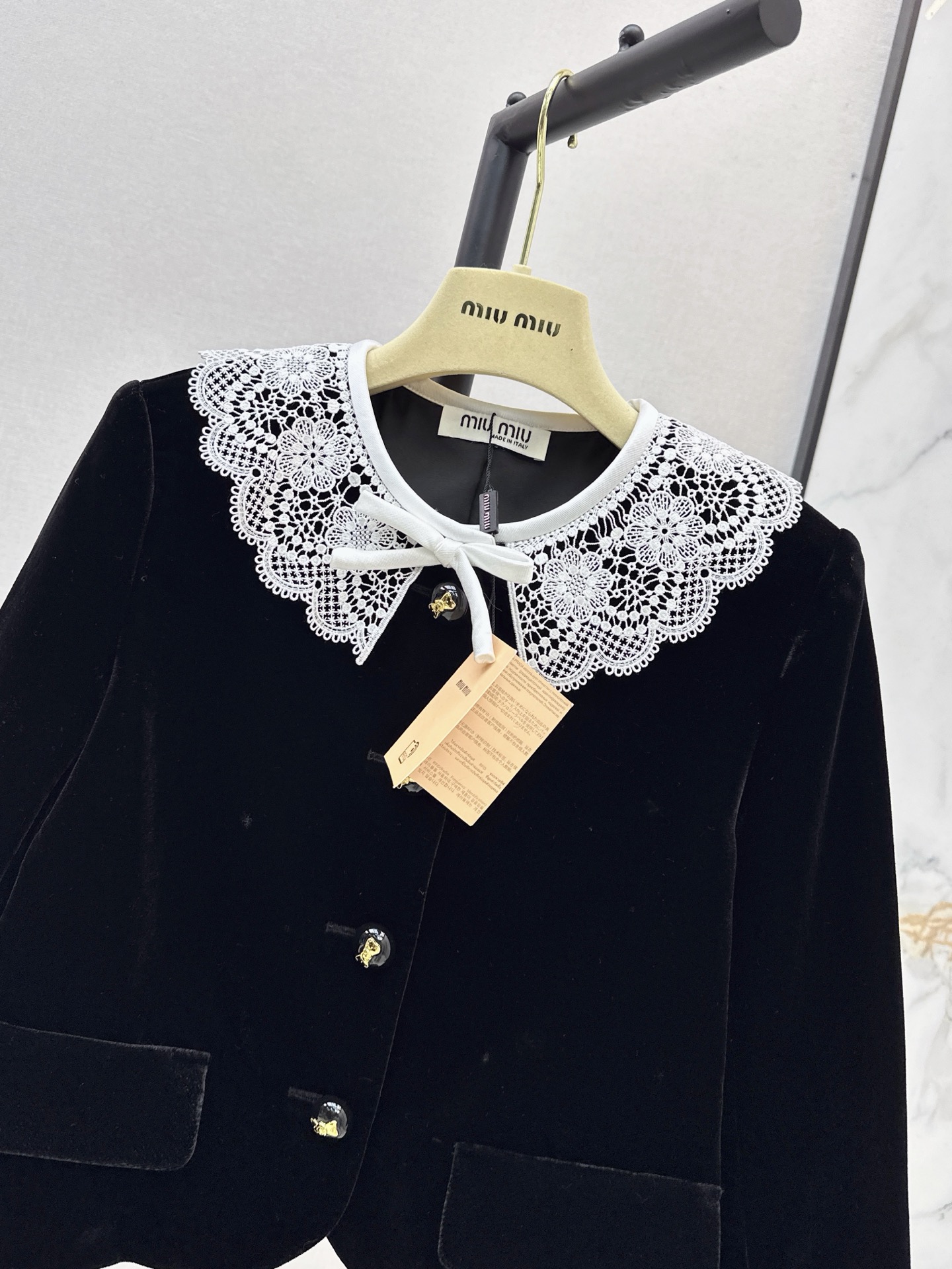 Miu 26fw velvet lace collar jacket