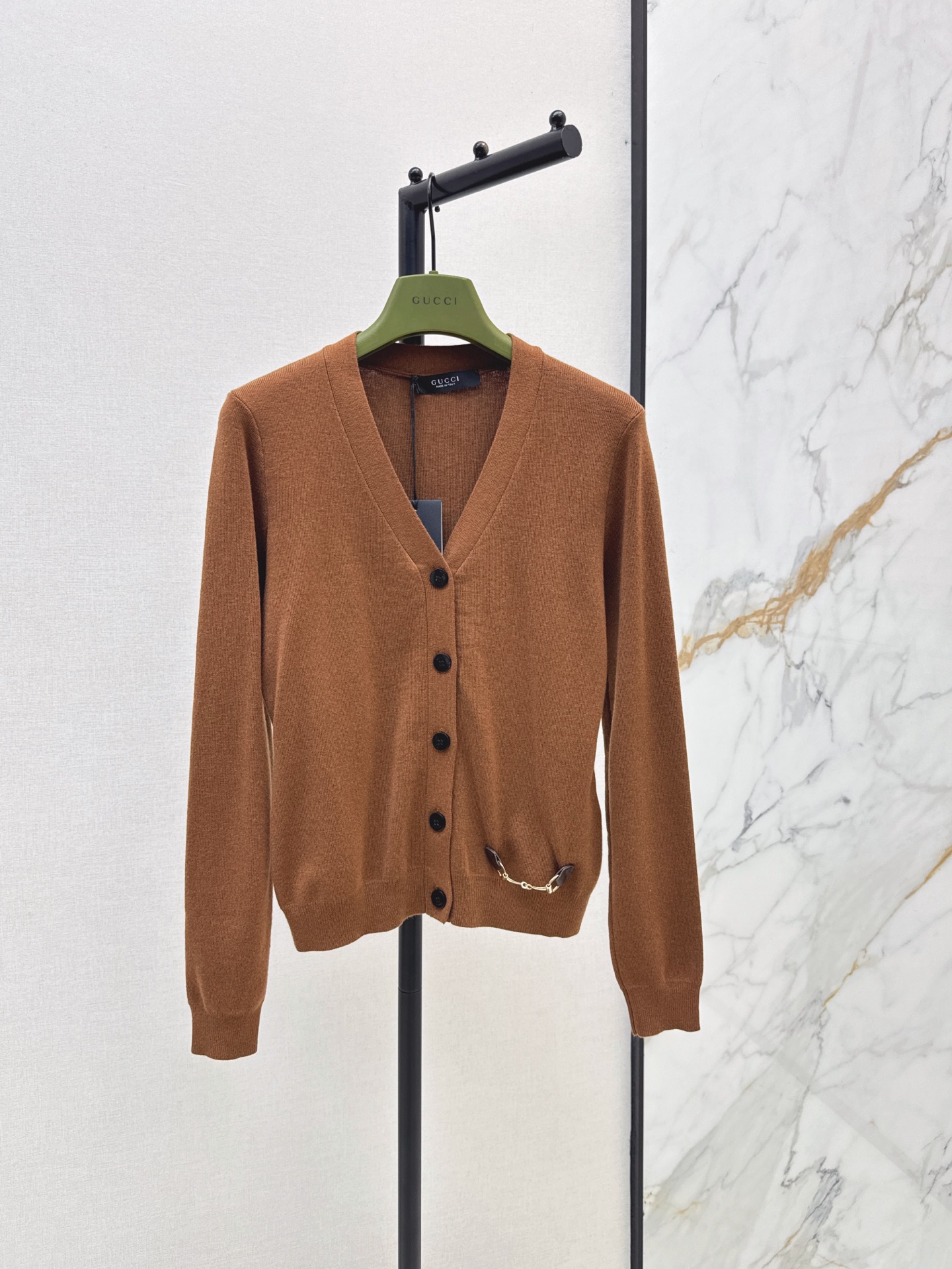 Guc 26fw knit cardigan