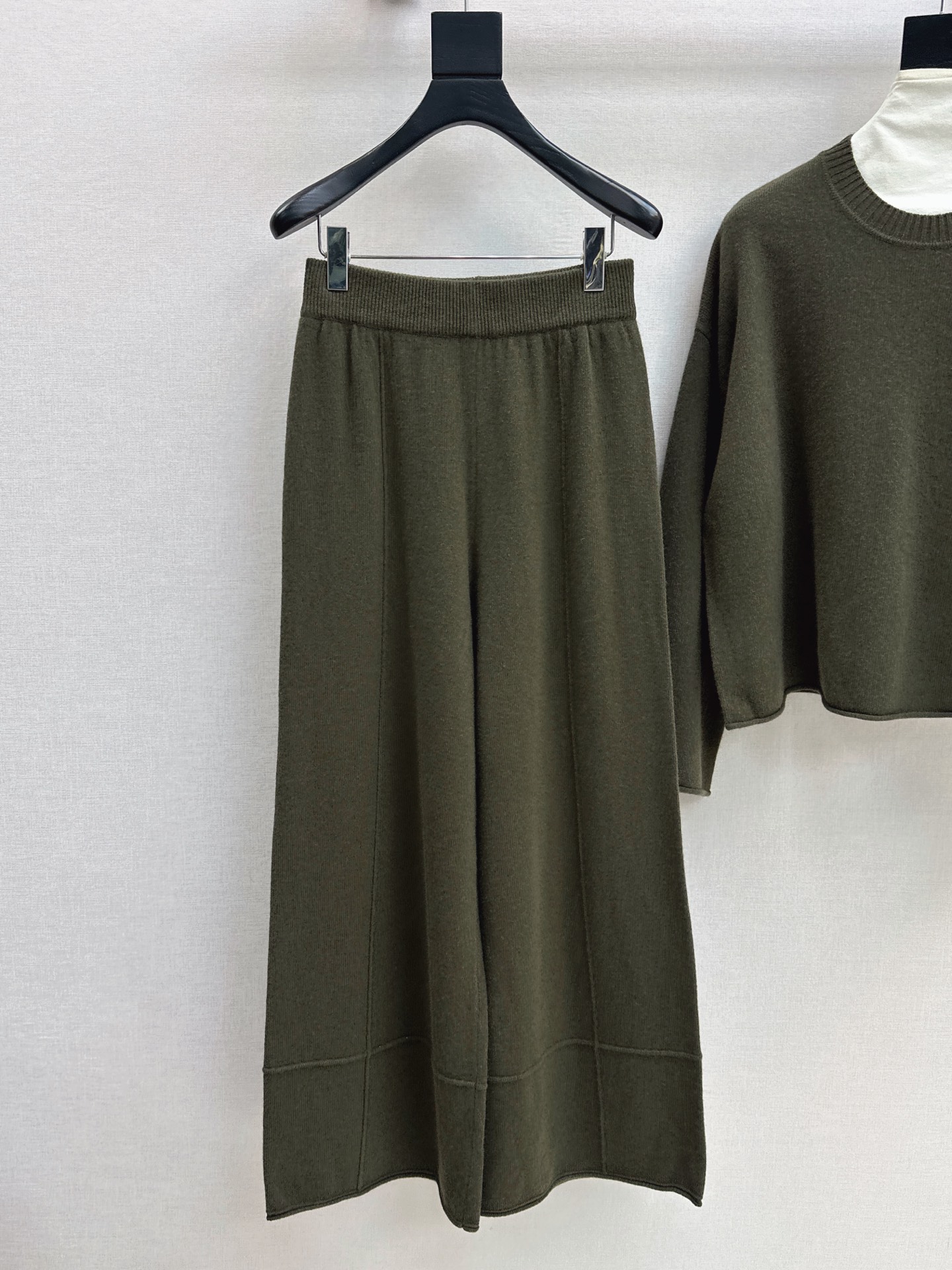 Max 26fw wool sweater pants sents